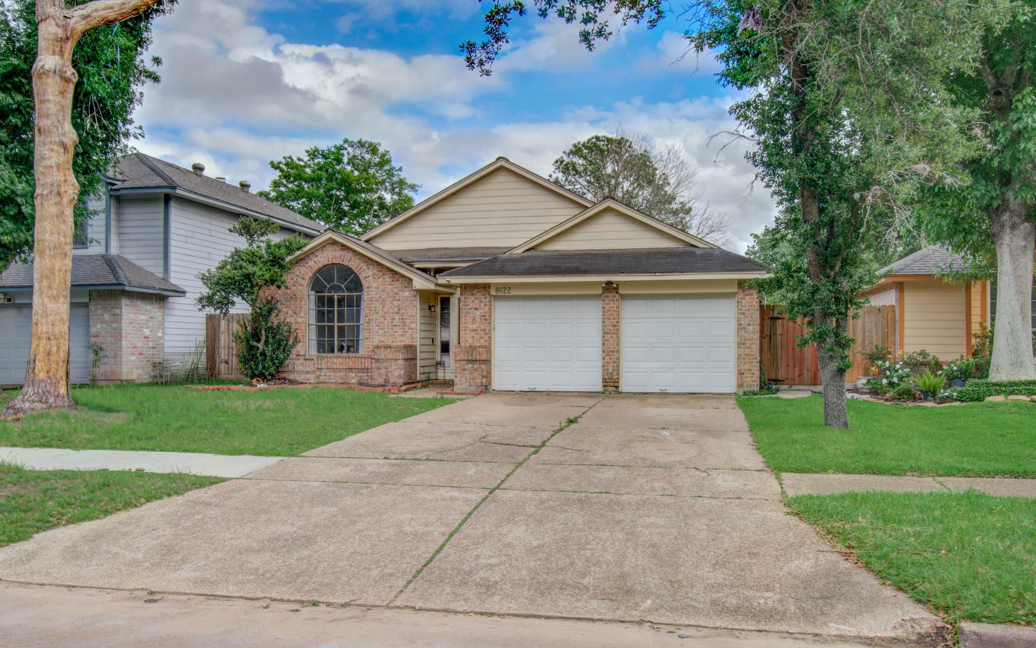 8622 Sparkling Springs Drive — photo