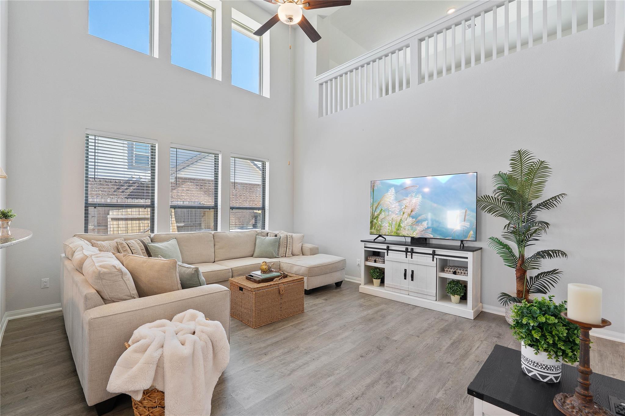 12242 N Chestnut Hills Drive — photo