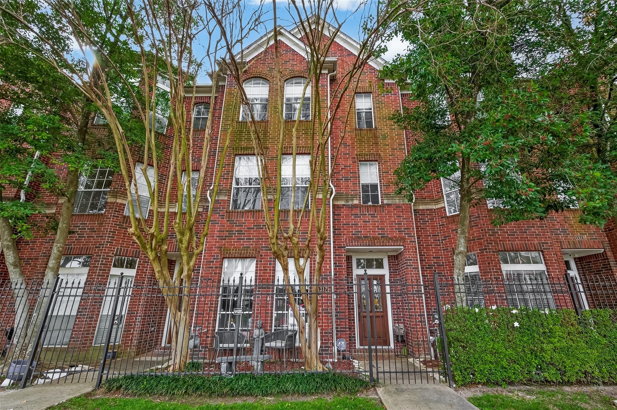 1317 Oneil Street — photo