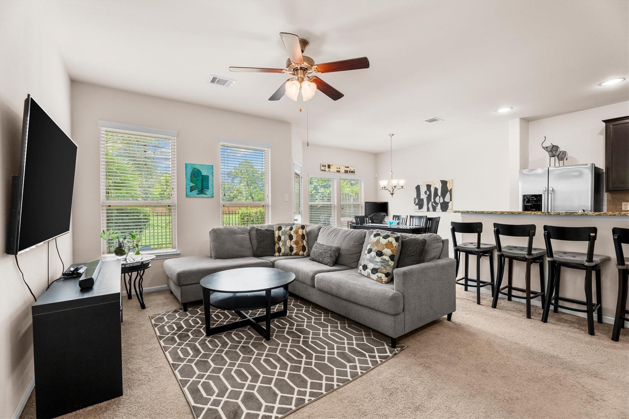 8031 Villa Lago Lane — photo