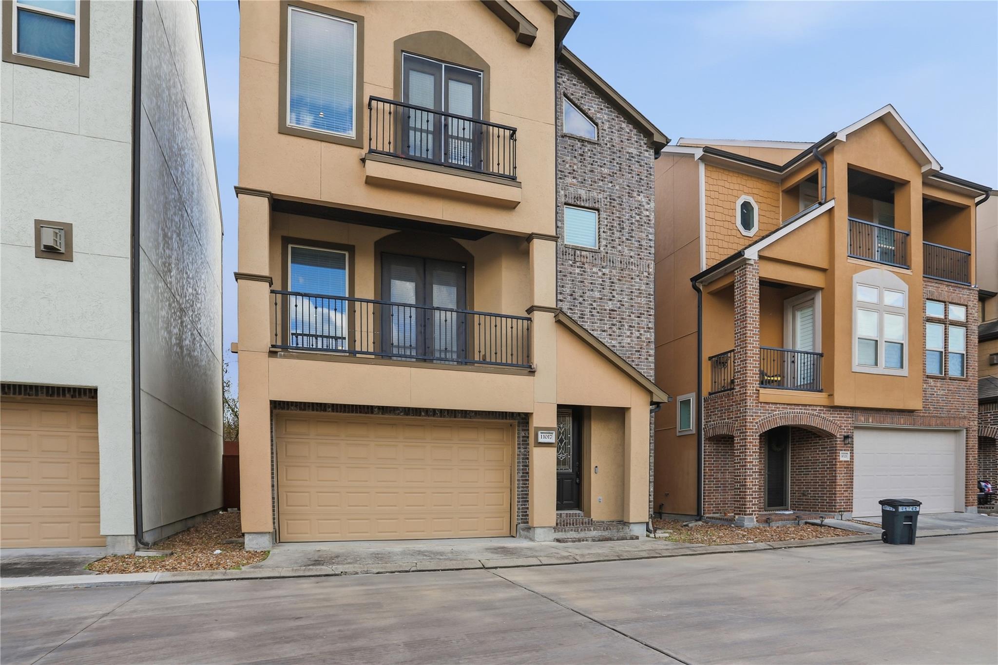 11017 Upland Forest Drive — photo