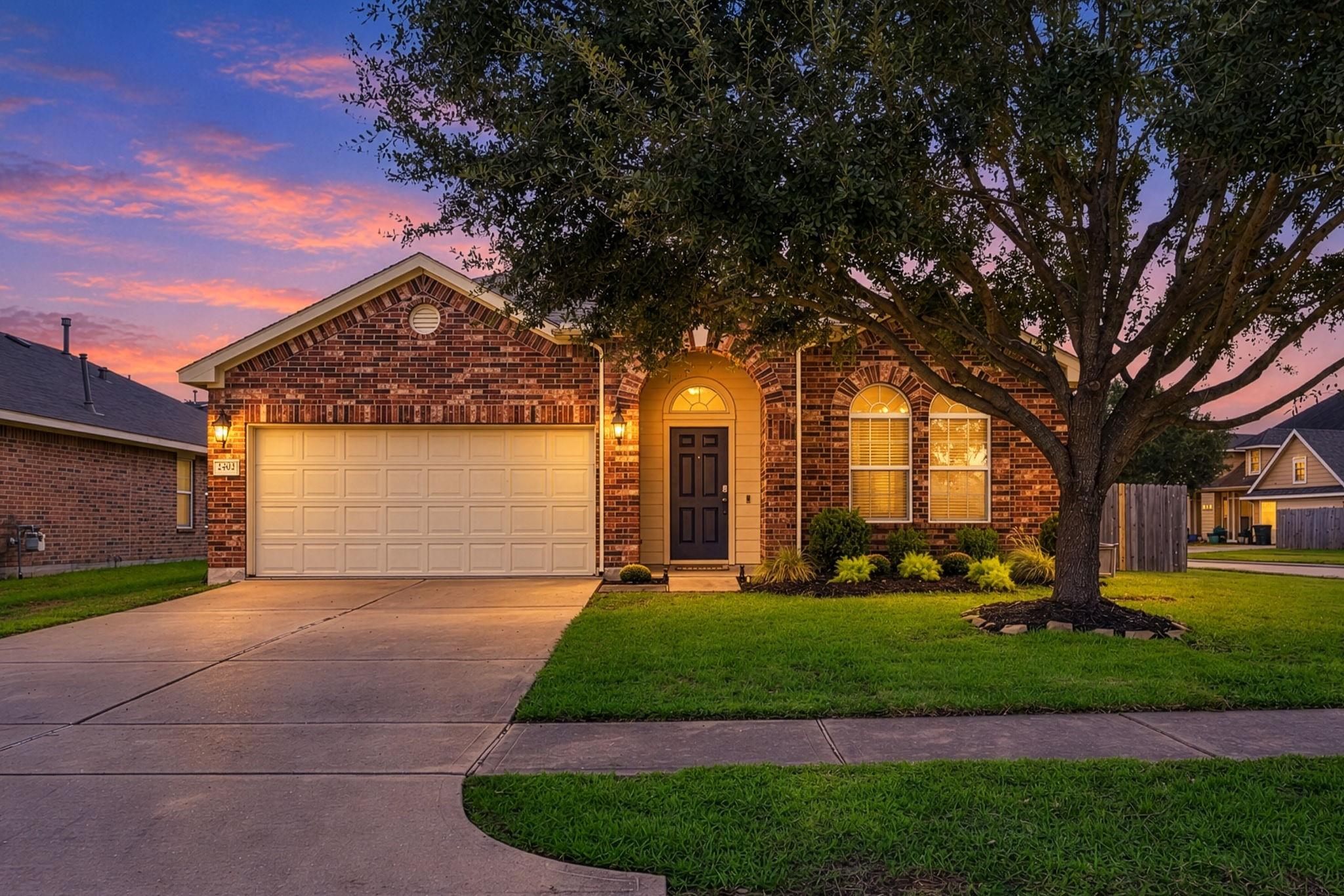 2402 Blue Reef Drive — photo