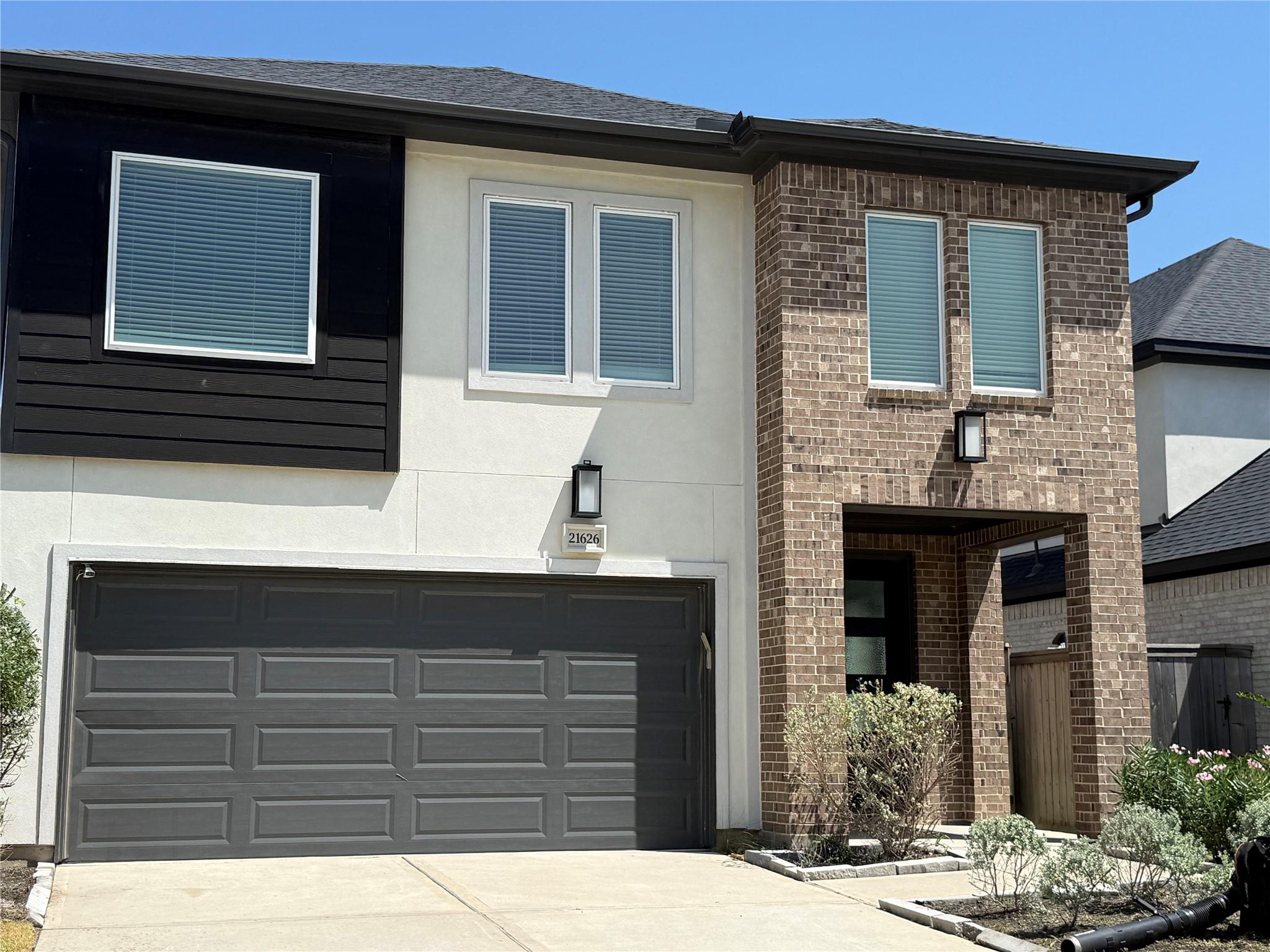21626 Lampeter River Lane — photo