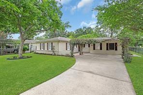 1441 Murray Bay Street — photo