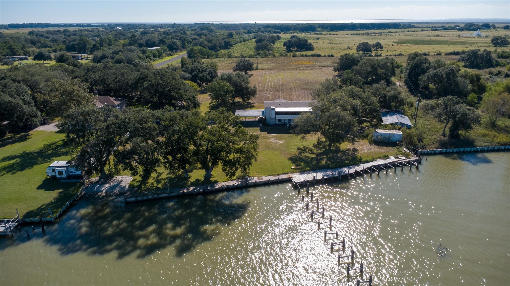 223 Fisherman Road — photo