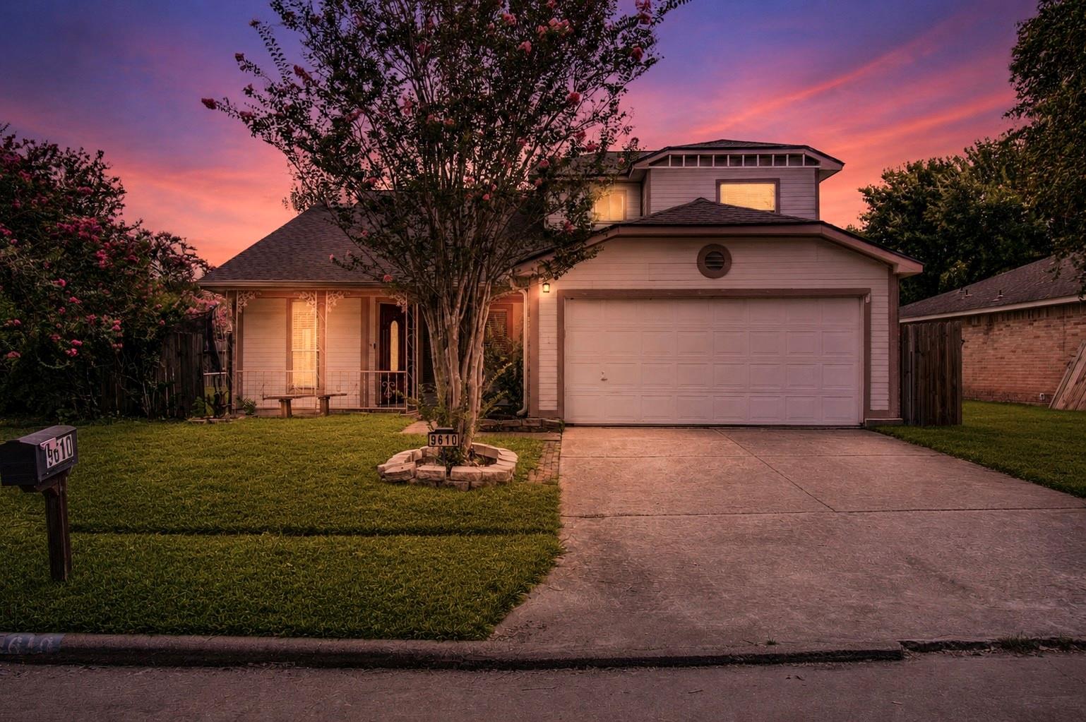 9610 Blackamore Circle — photo