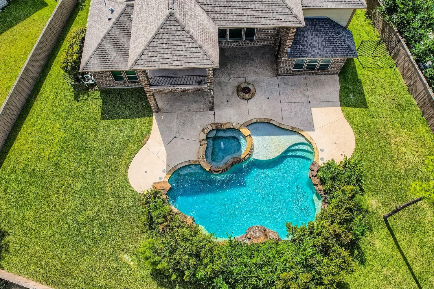 6 Freestone Stream Place, Spring, TX 77389 — photo 2