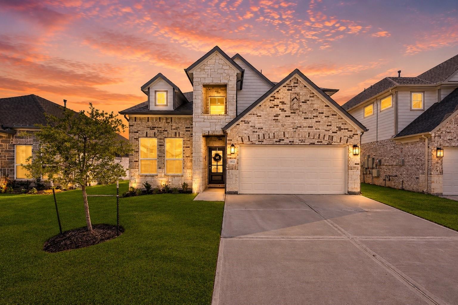 11822 Maple Oak Drive — photo