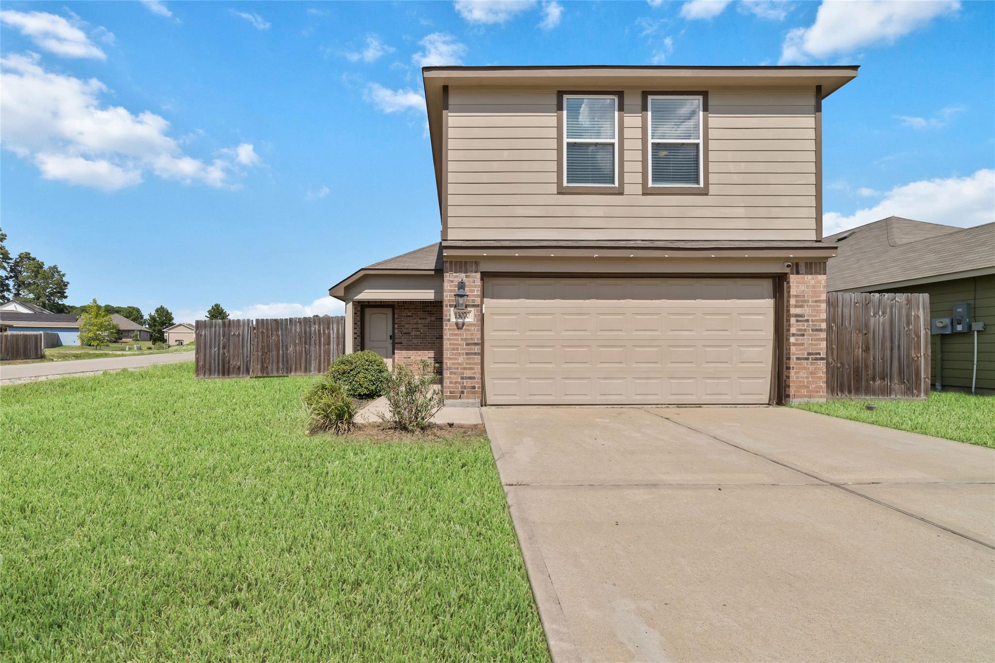 13070 Lake Conroe Bay Road — photo