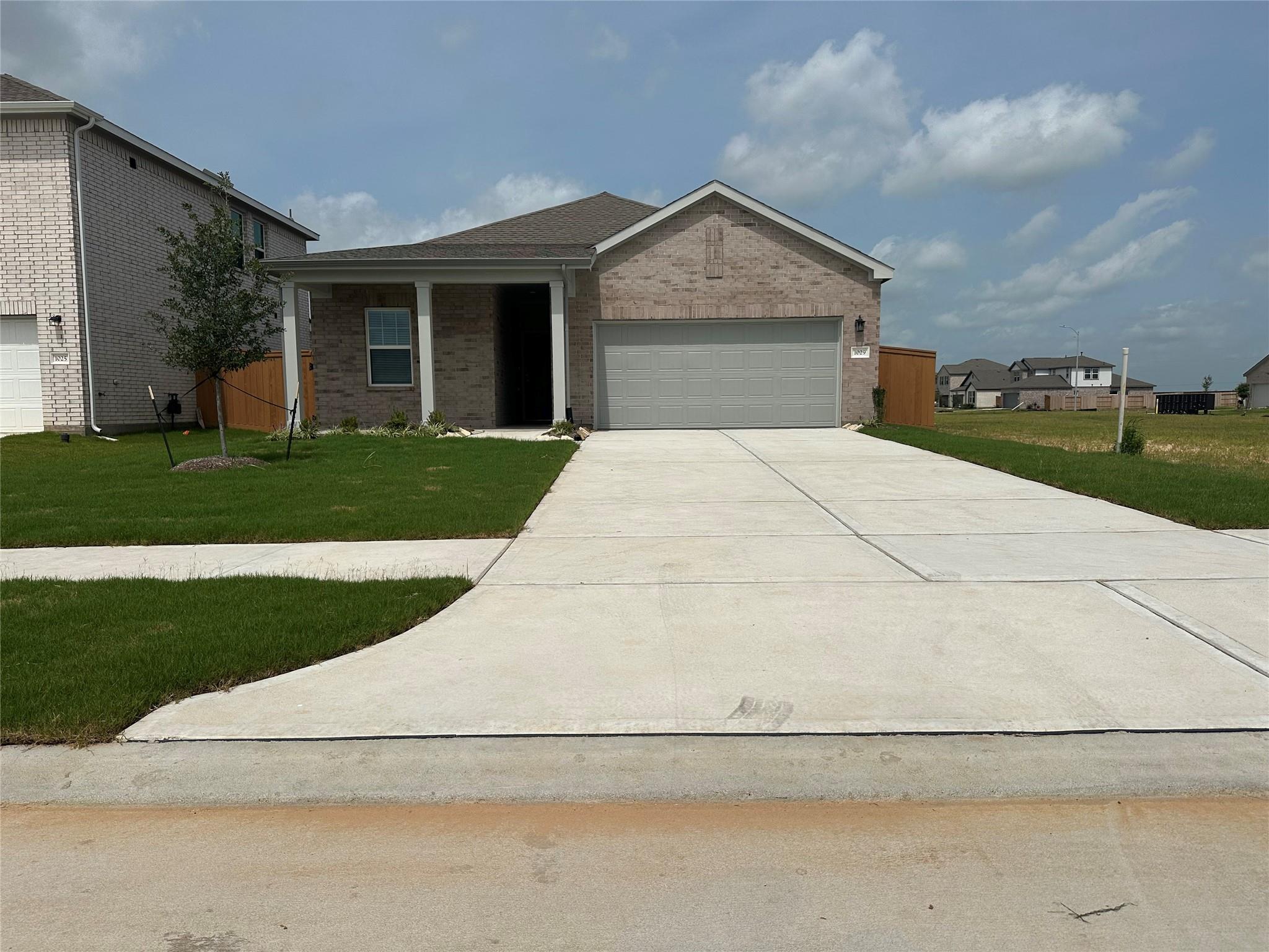 1029 Sunlit Circle — photo