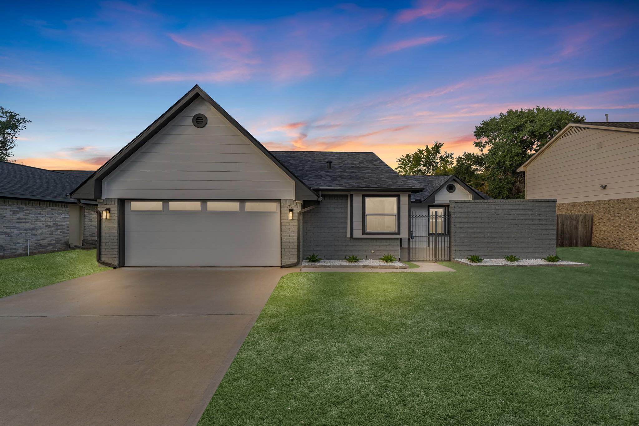 15414 Swan Creek Drive — photo