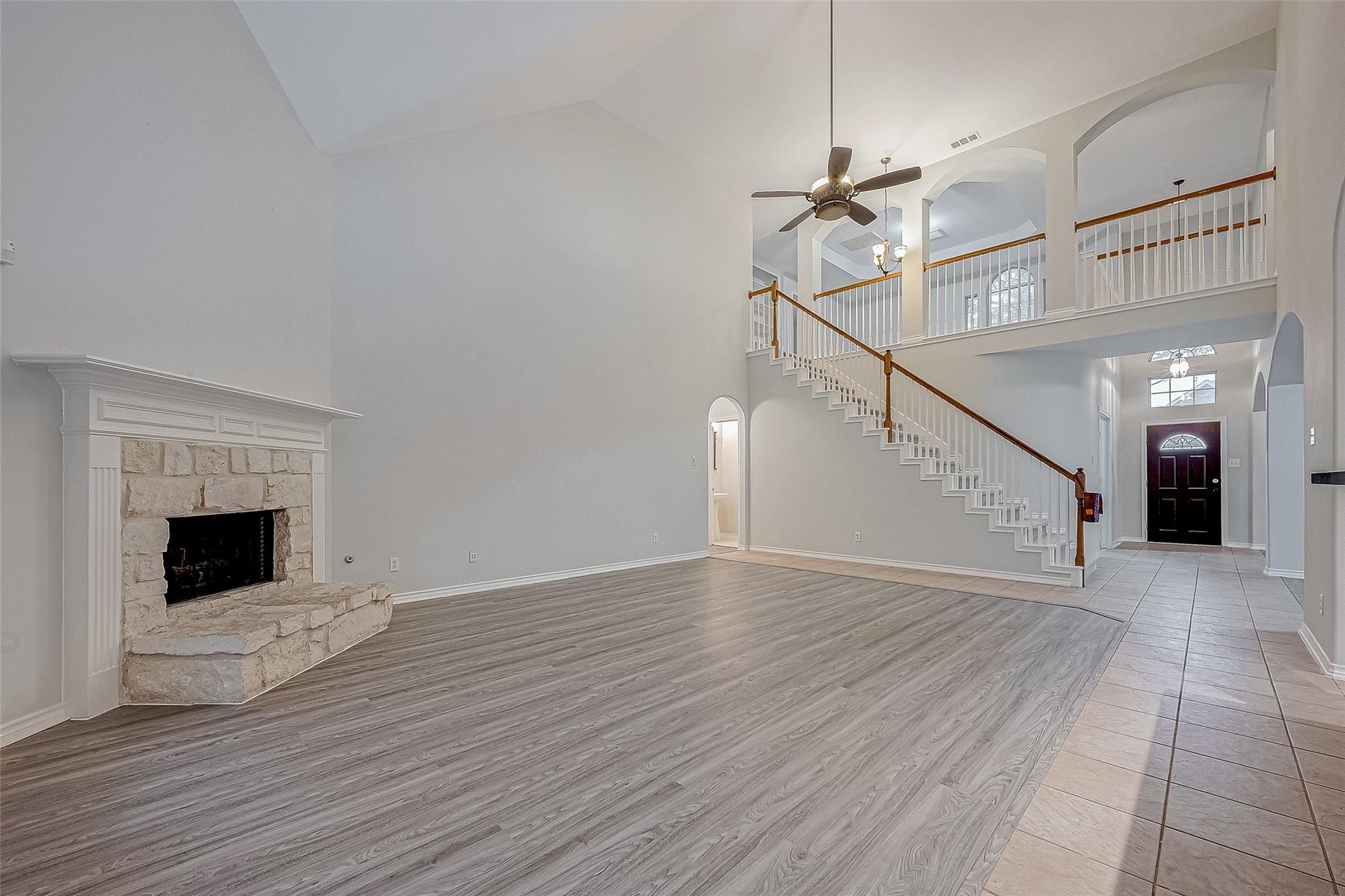 10327 Sablebrook Lane — photo