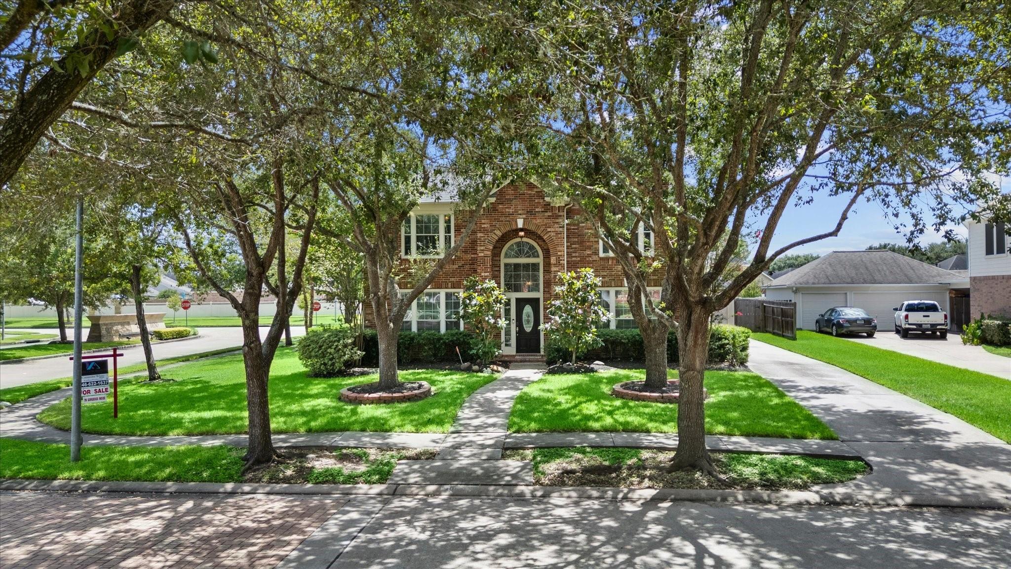 406 Silver Creek Circle — photo