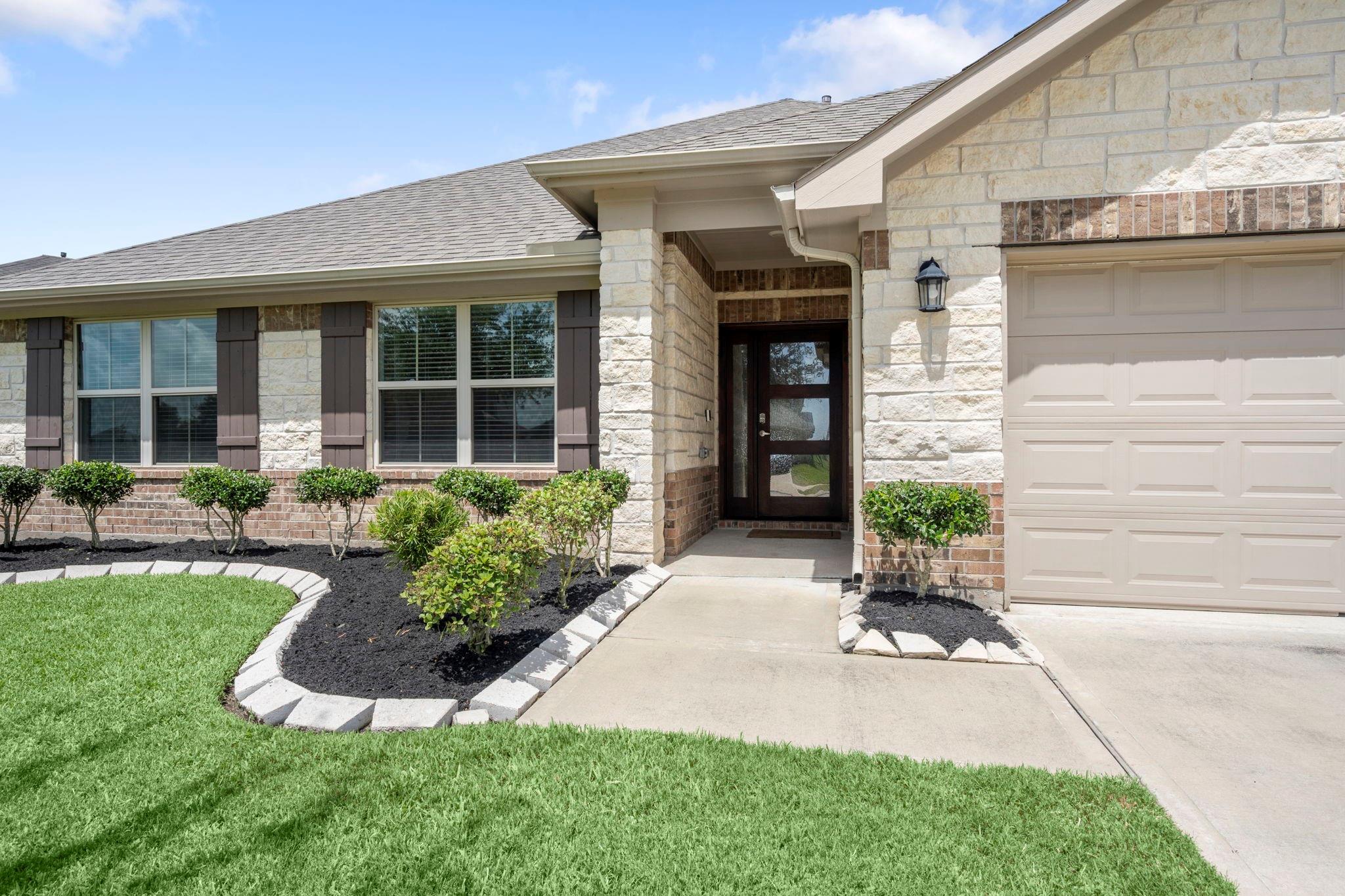 10203 Whitney Reach Drive — photo