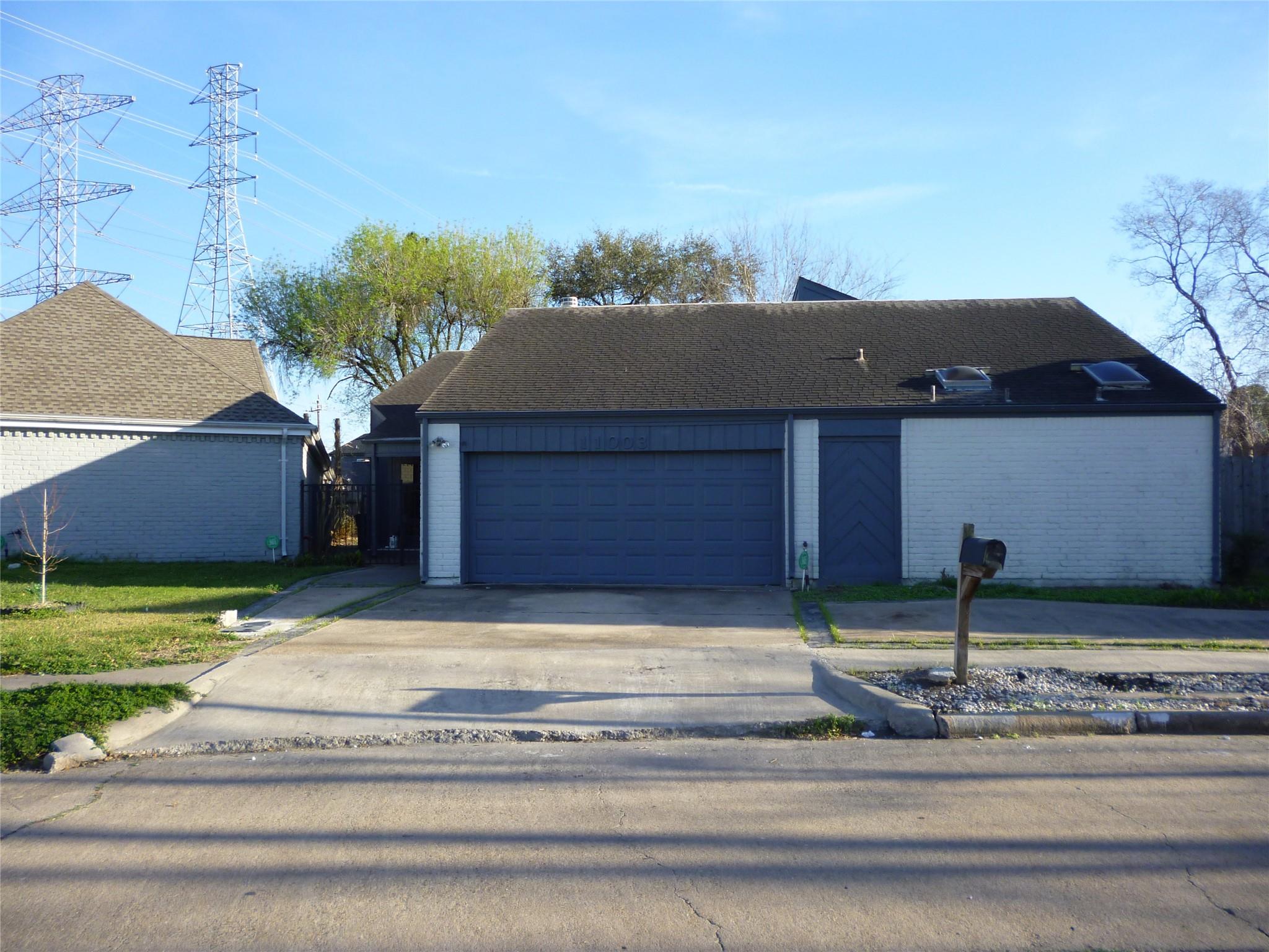 11003 Colebrook Drive — photo
