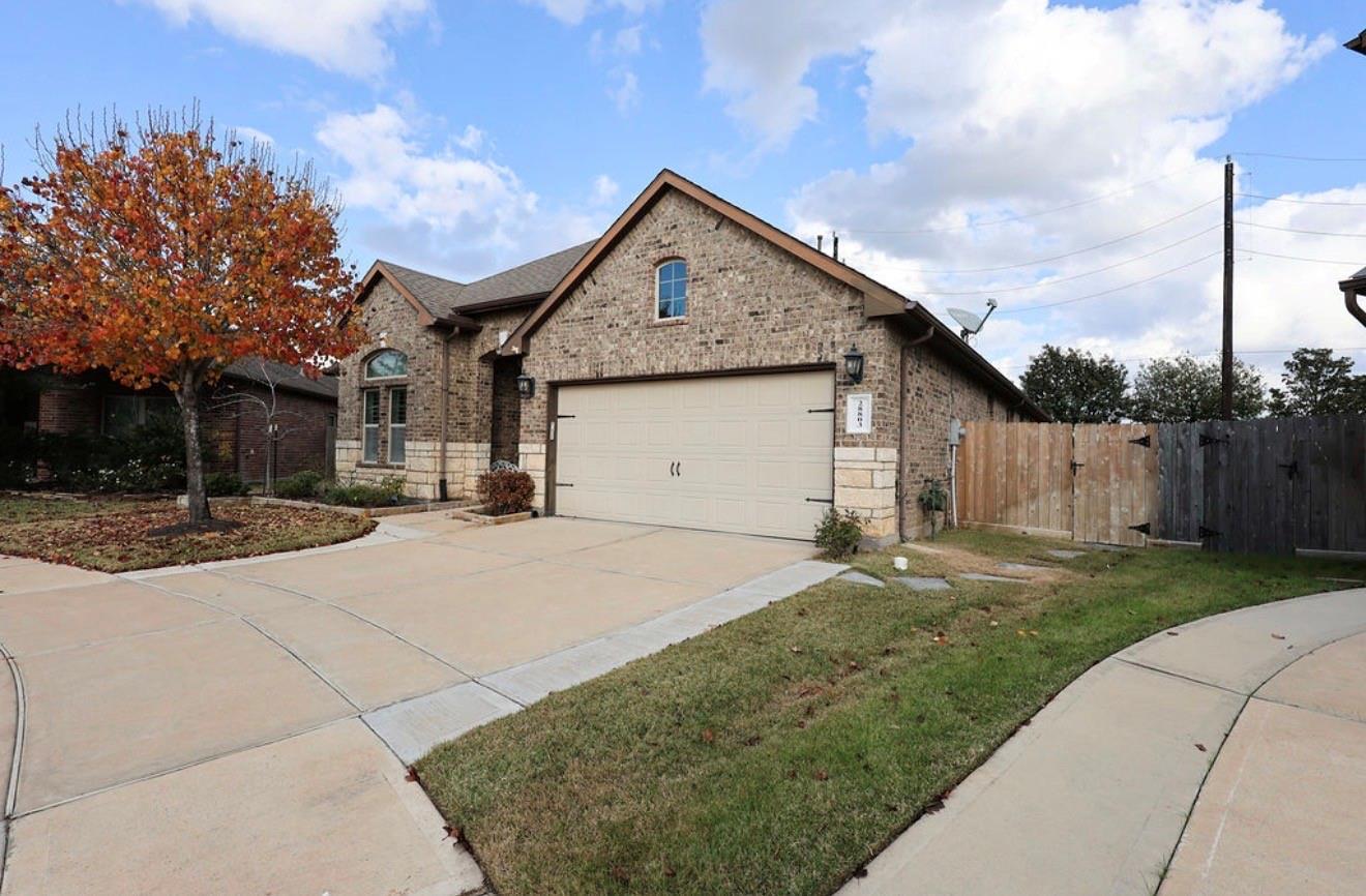 28803 Denham Way Court — photo