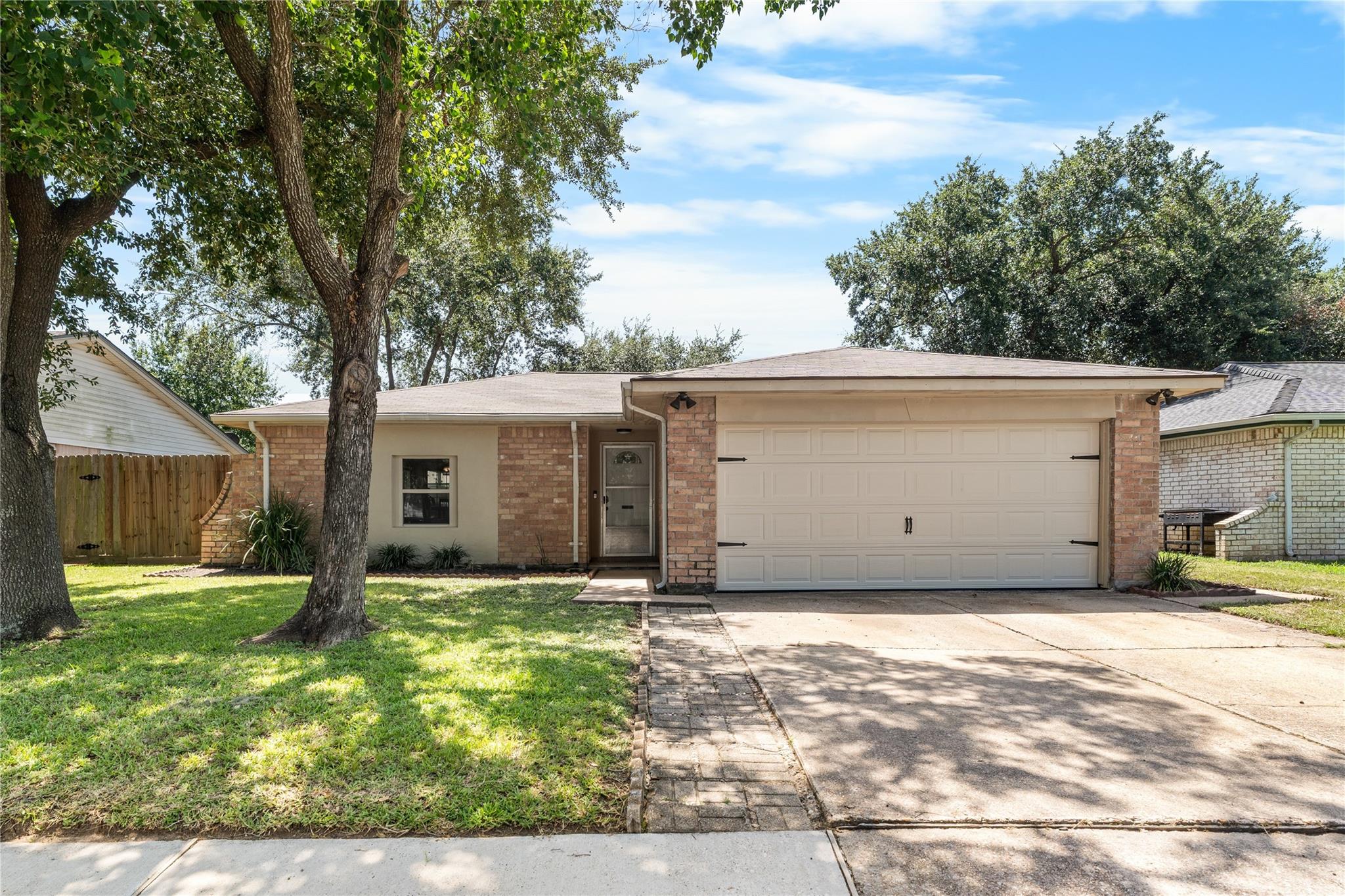 7359 Stone Pine Lane — photo