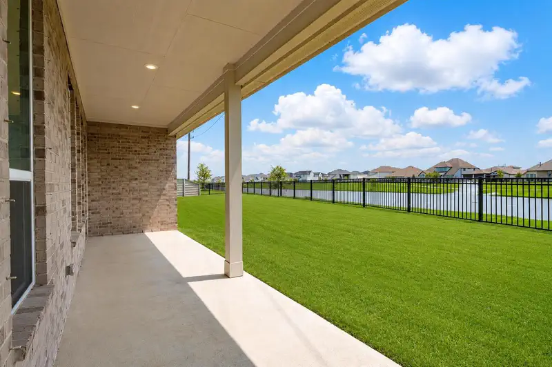 5003 Park Willow Drive — photo