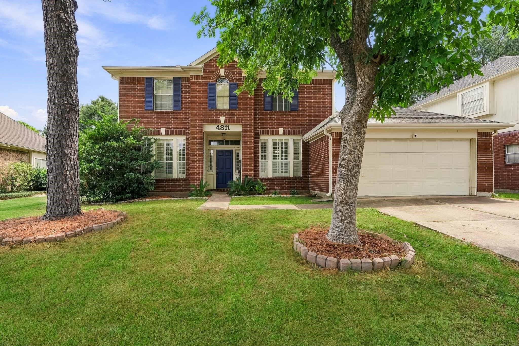 4811 Red Lantern Drive — photo