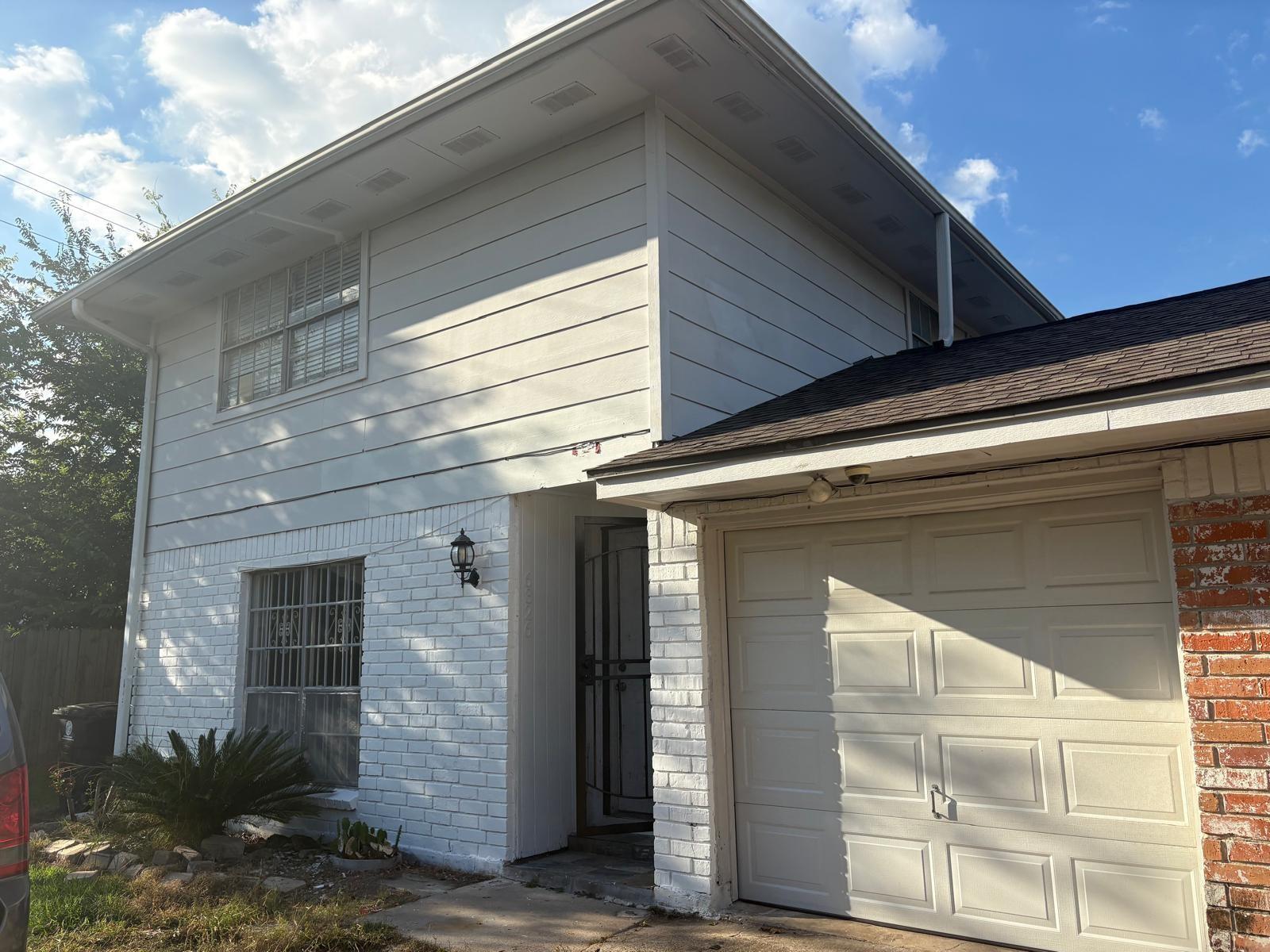 6326 S Briar Bayou Dr — photo