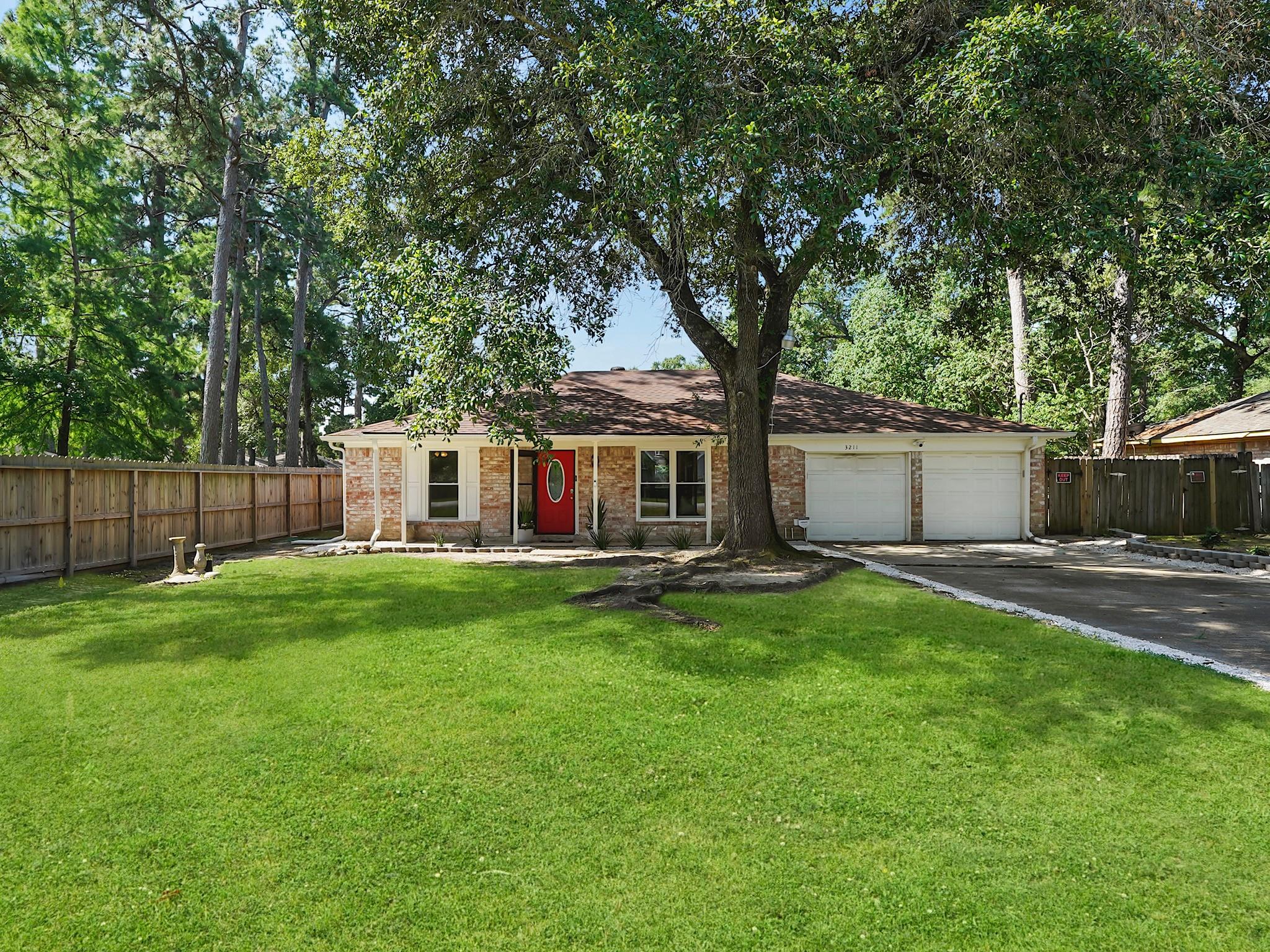 3211 Shadowcrest Lane, Spring, TX 77380