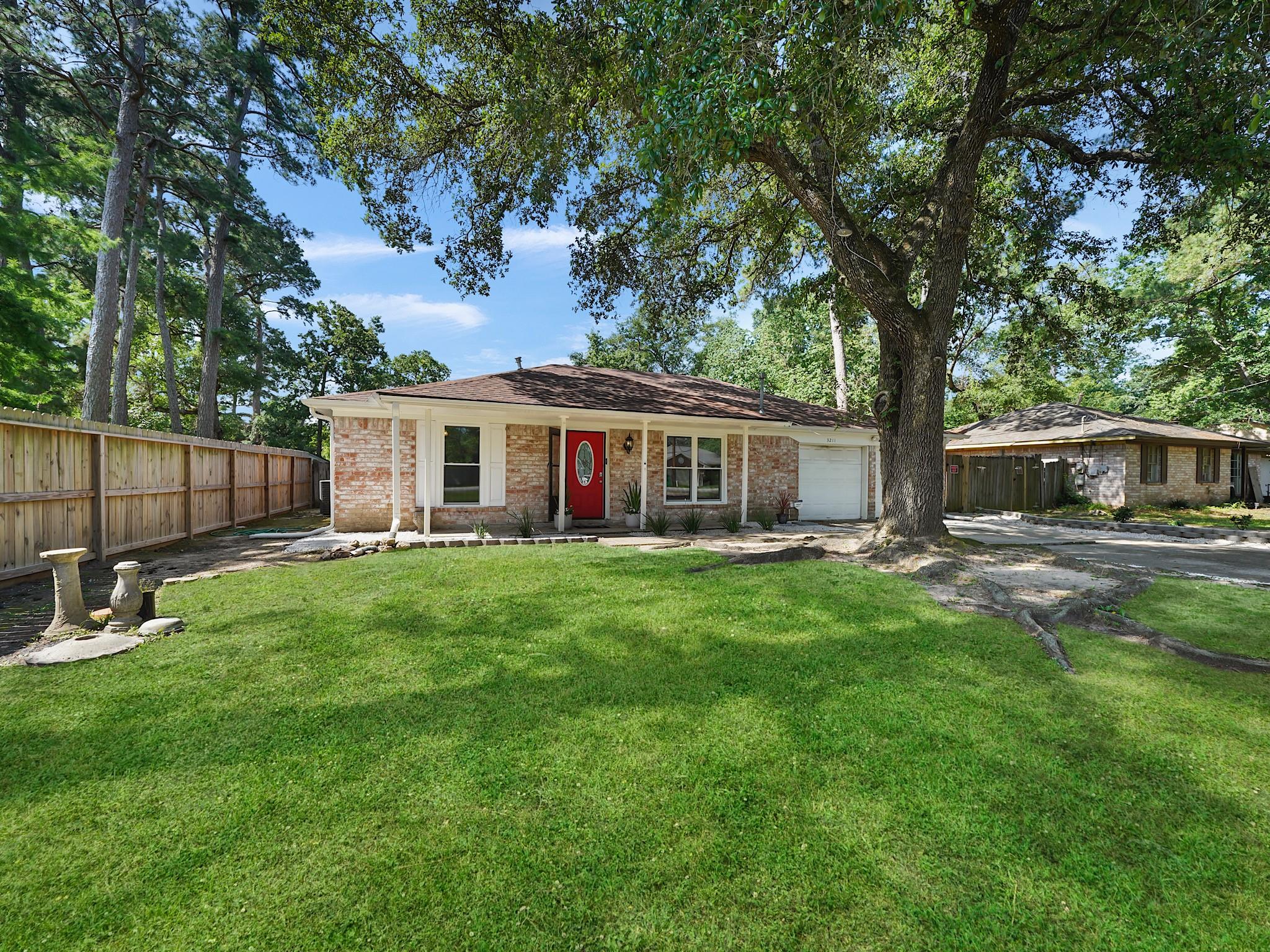 3211 Shadowcrest Lane, Spring, TX 77380 — photo 2