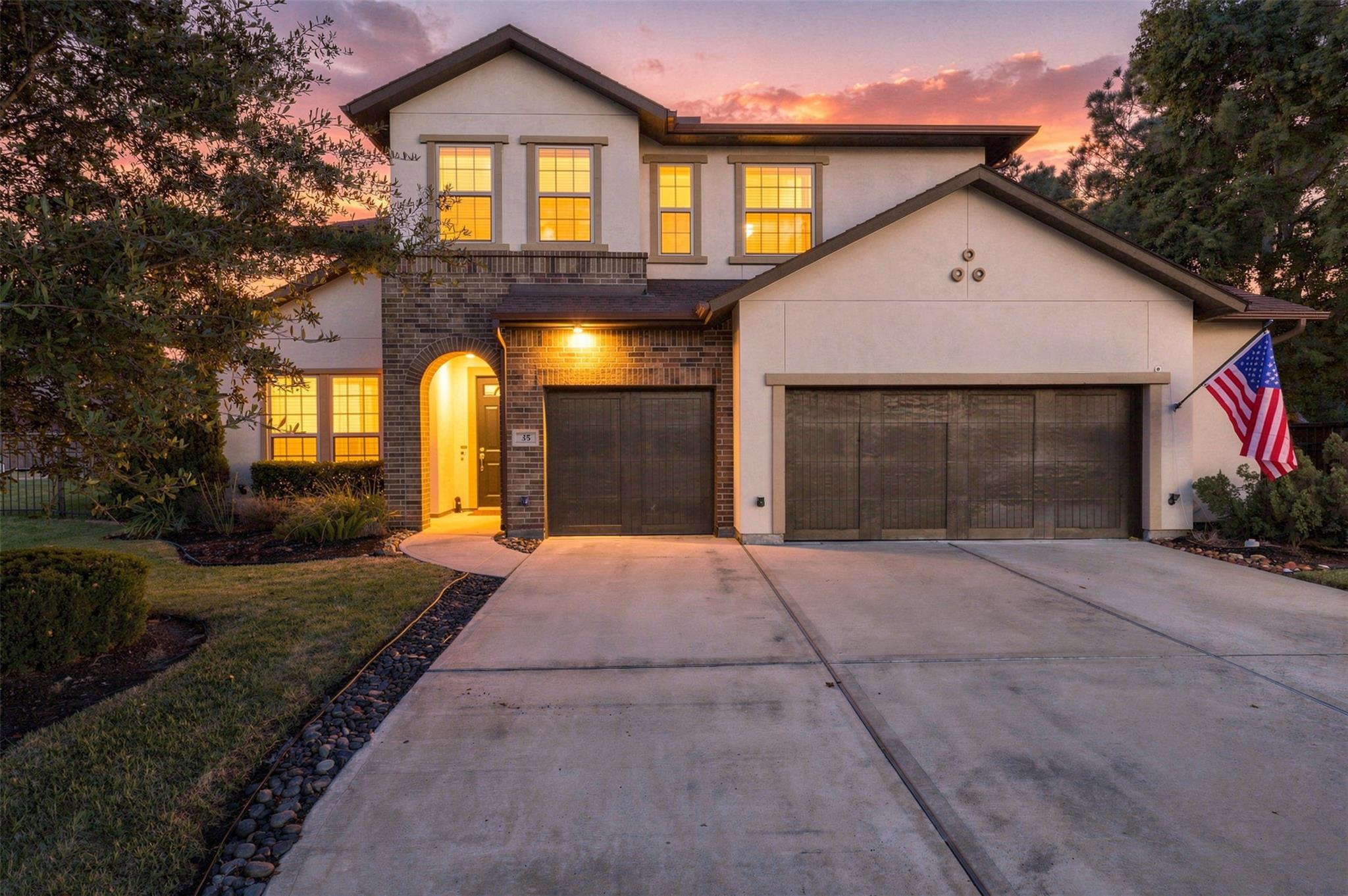 35 Gracenote Place — photo