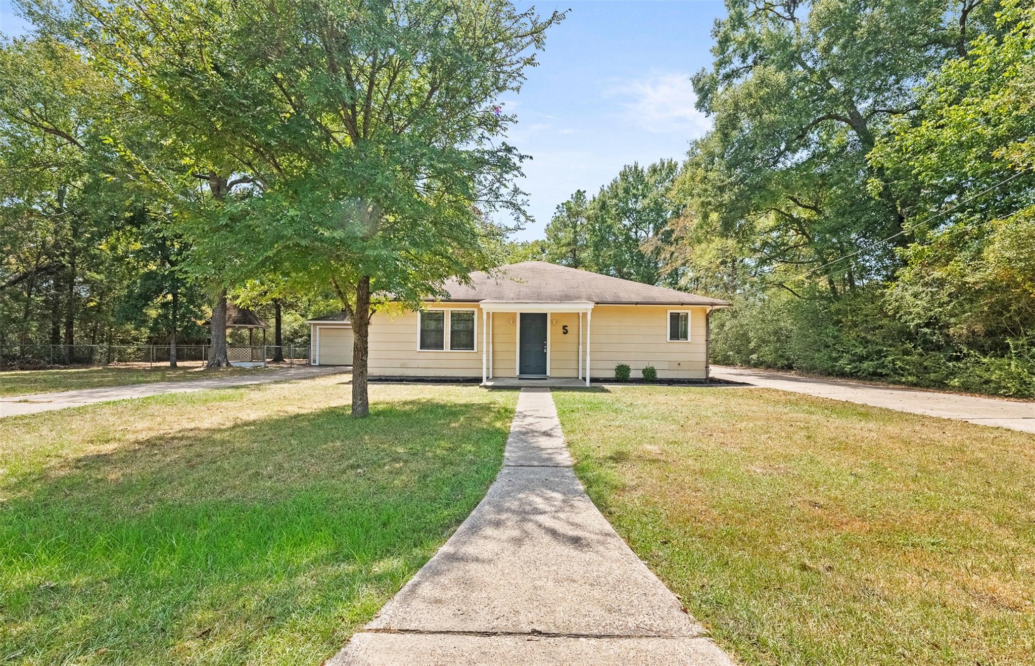 5 Top Flite Lane — photo