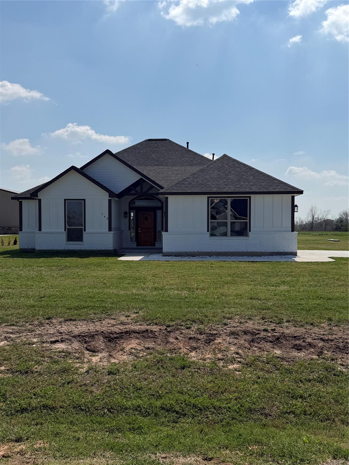 749 Buffalo Trail — photo