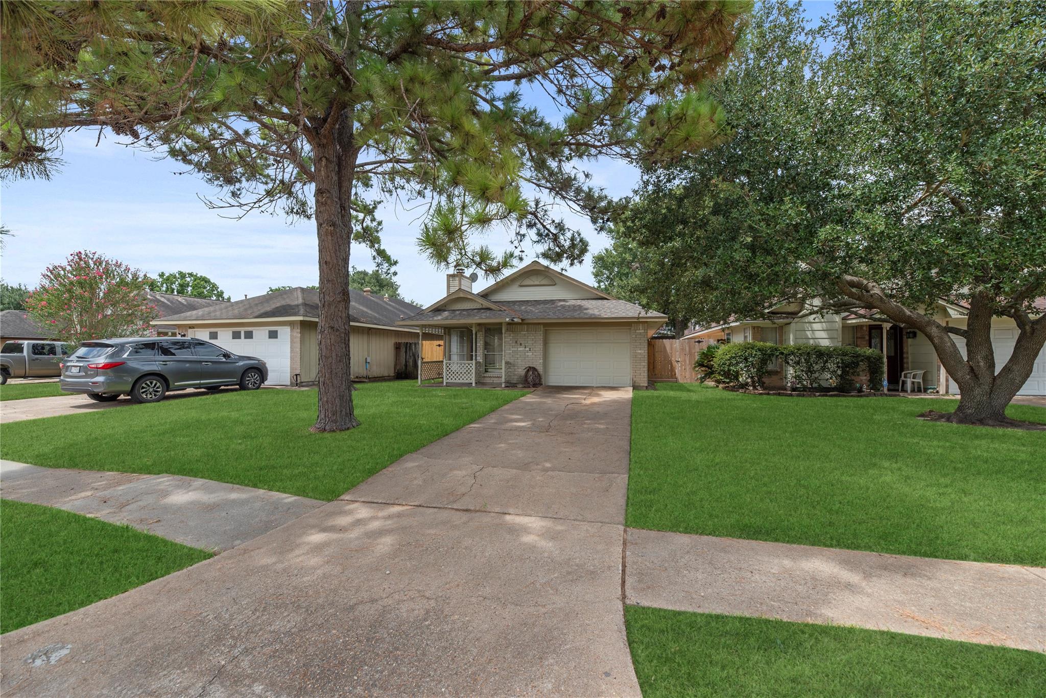 8622 Ashlawn Drive — photo