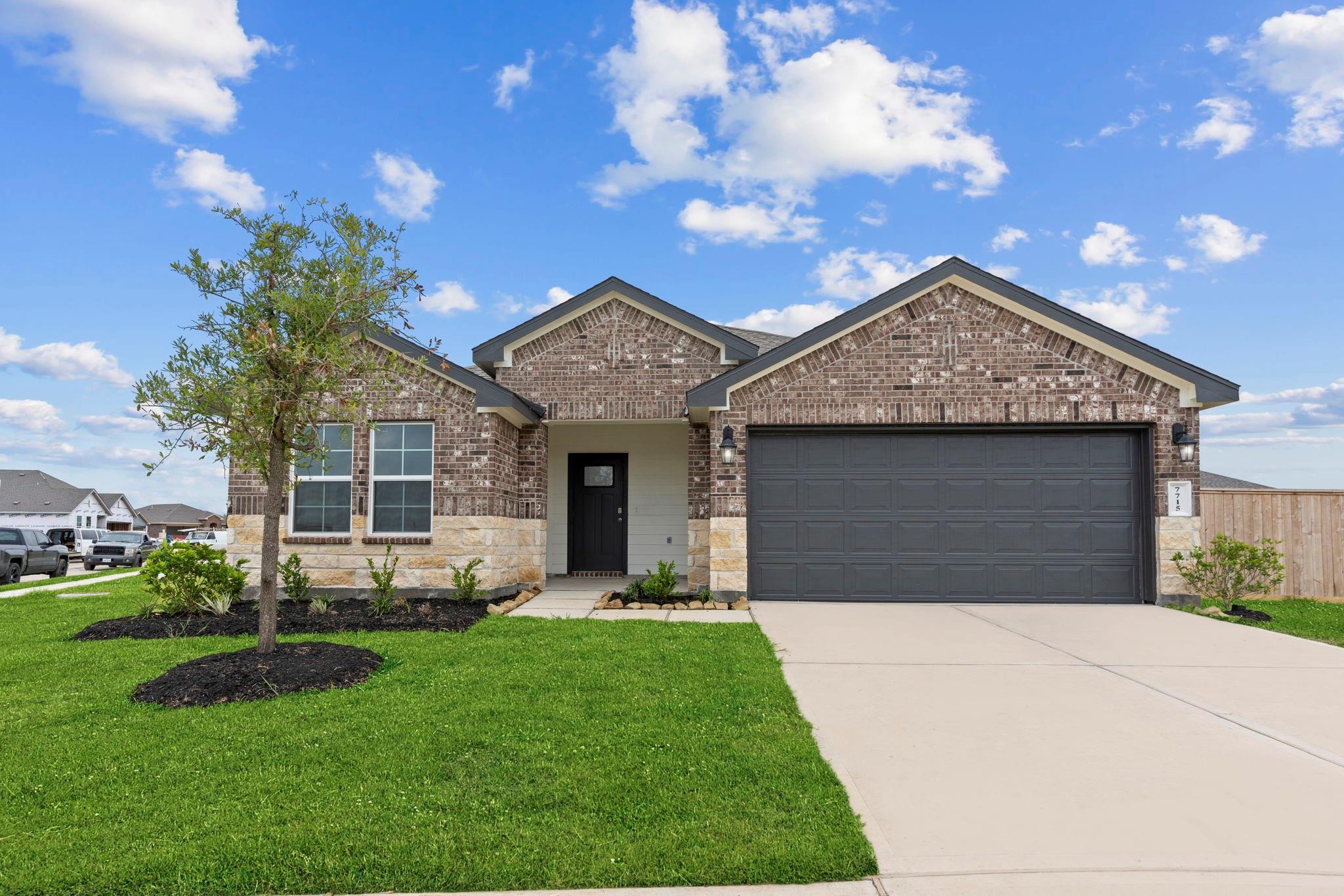 1010 Paddlefish Lane — photo