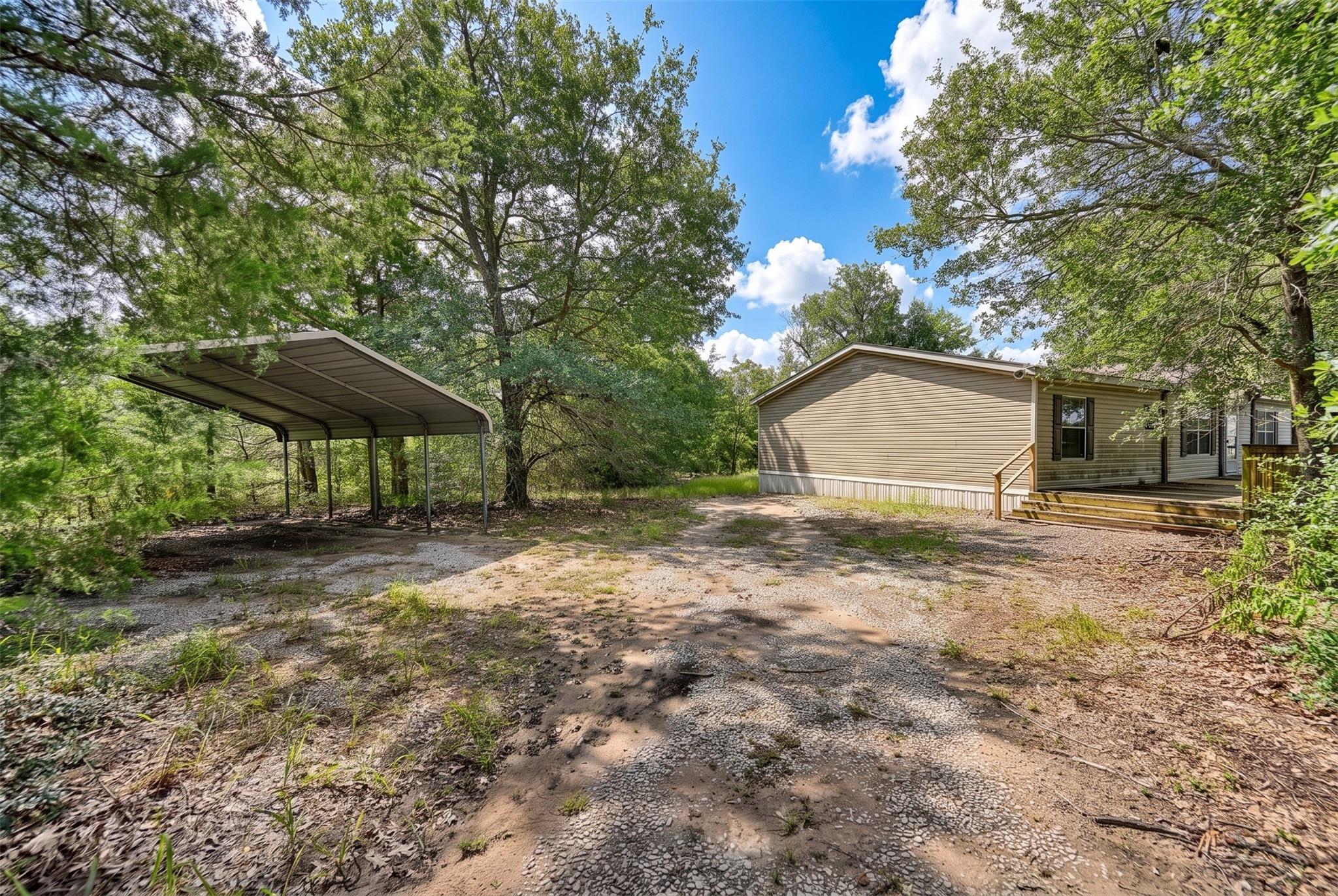 406 E Lois Lane, Somerville, TX 77879 — photo 3