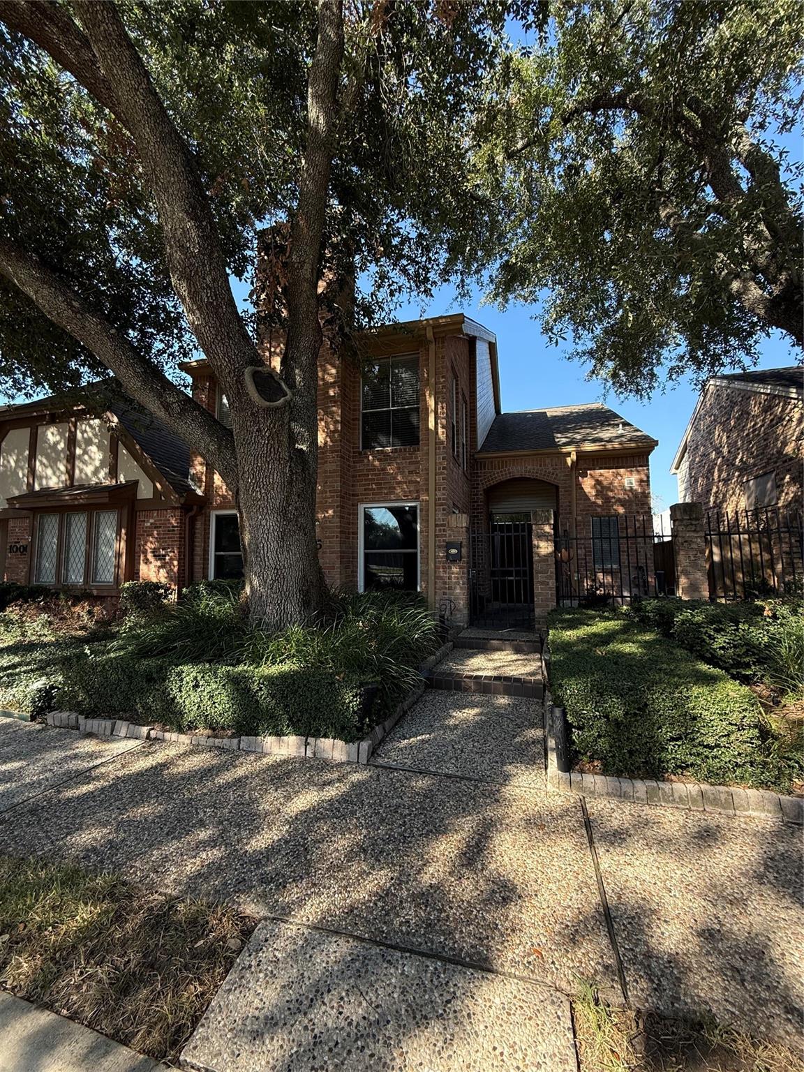 10005 Kemp Forest Drive — photo