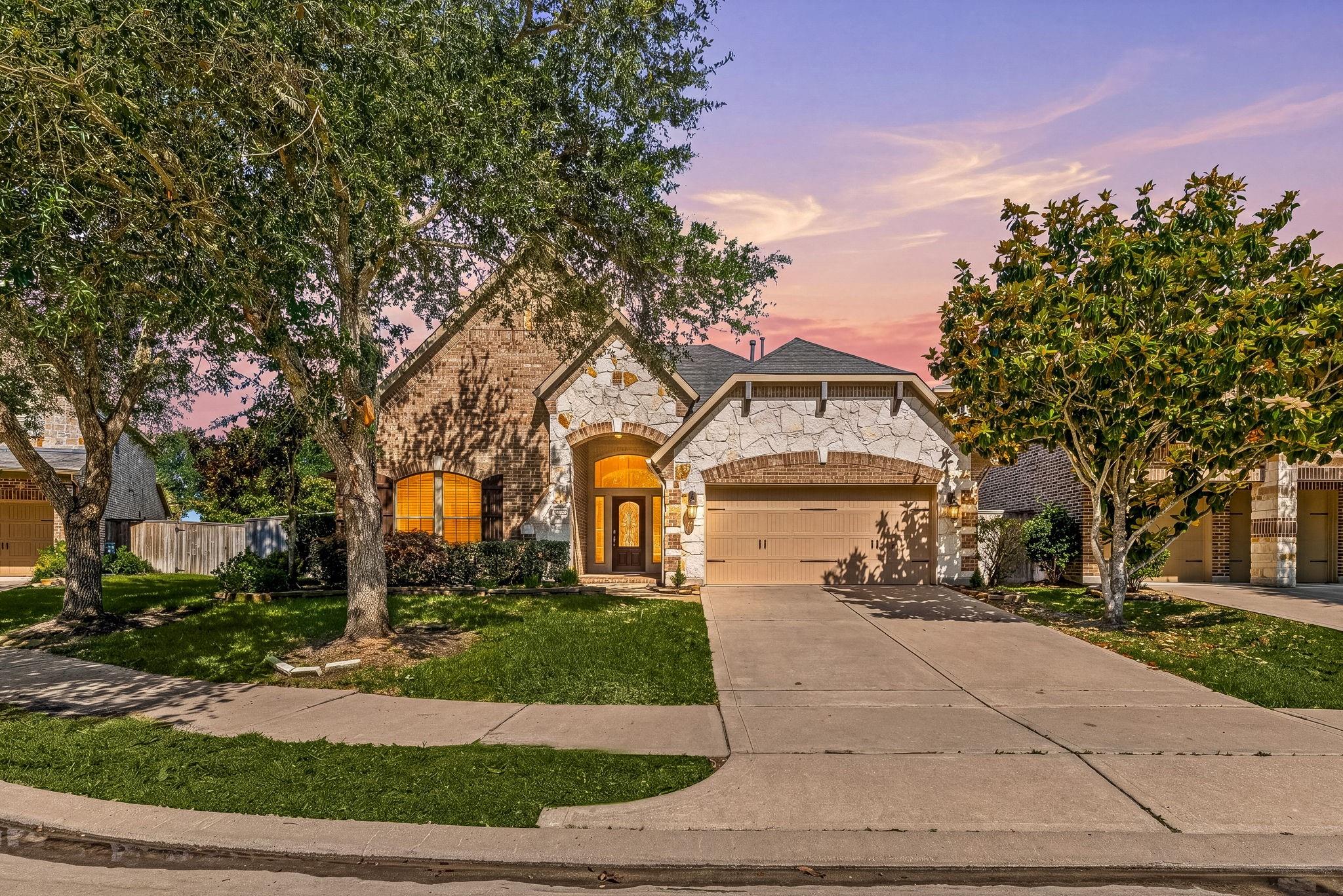 4430 Red Oak Grove Court — photo