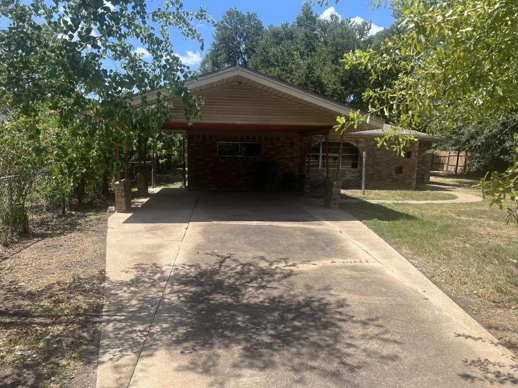 362 County Road 857 — photo