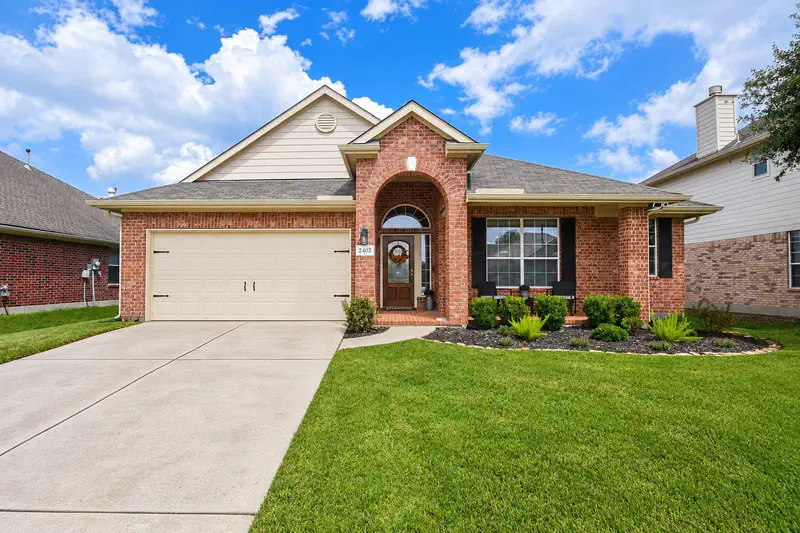 2402 Ligustrum Flower Drive — photo