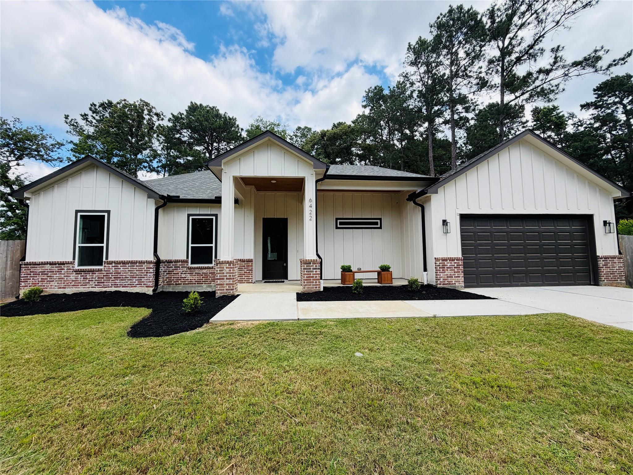 6422 Sugar Bush Drive — photo