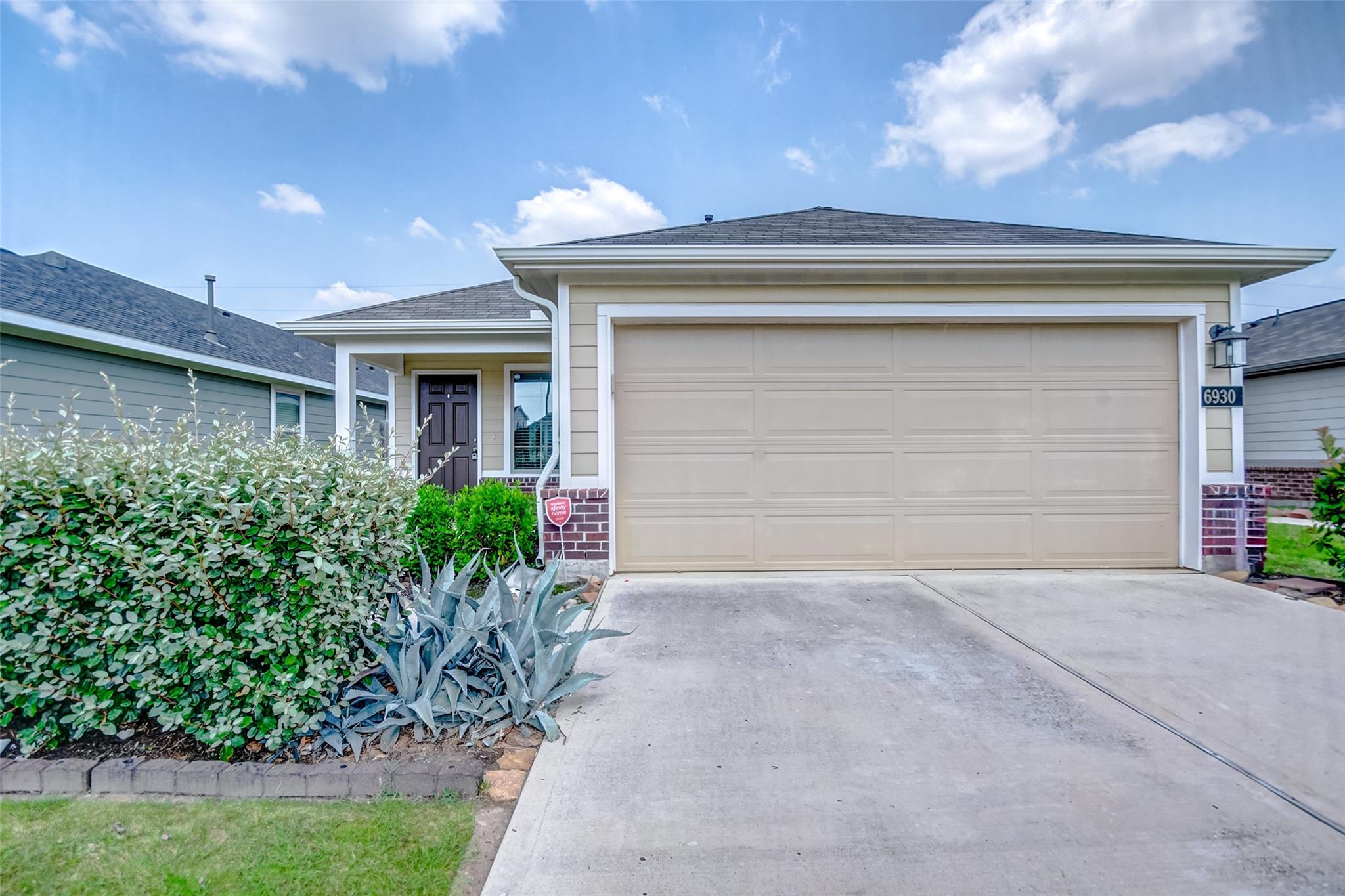 6930 Scarlet Sagebrush Street — photo