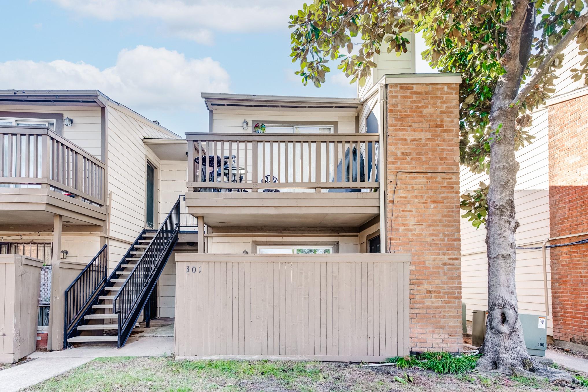6001 Reims Road #301 — photo