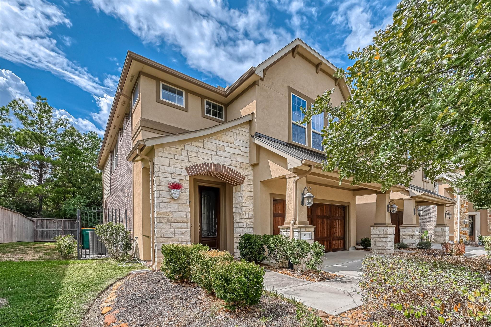 23 Silver Rock Drive — photo
