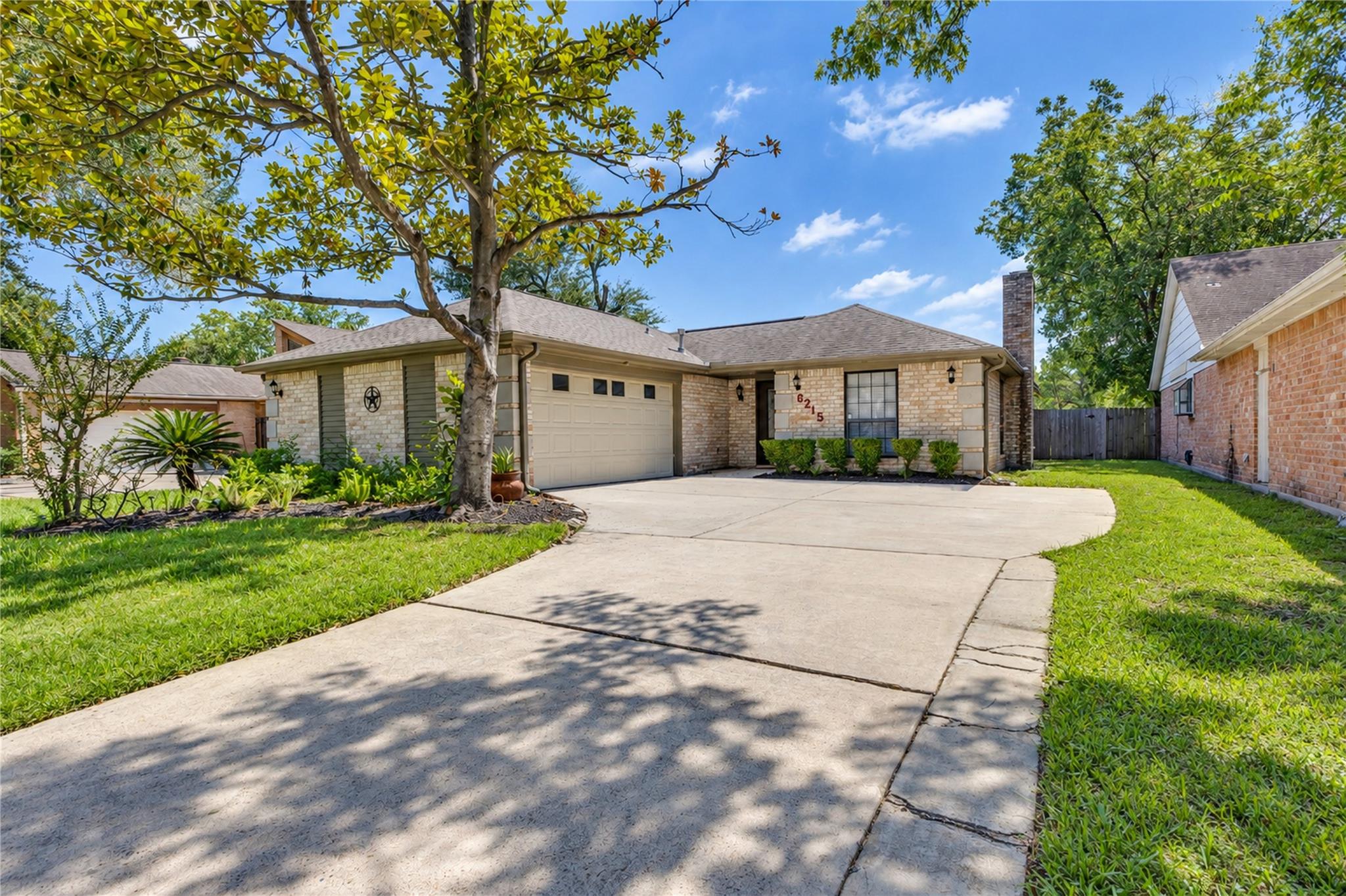 6215 Greenway Forest Lane — photo