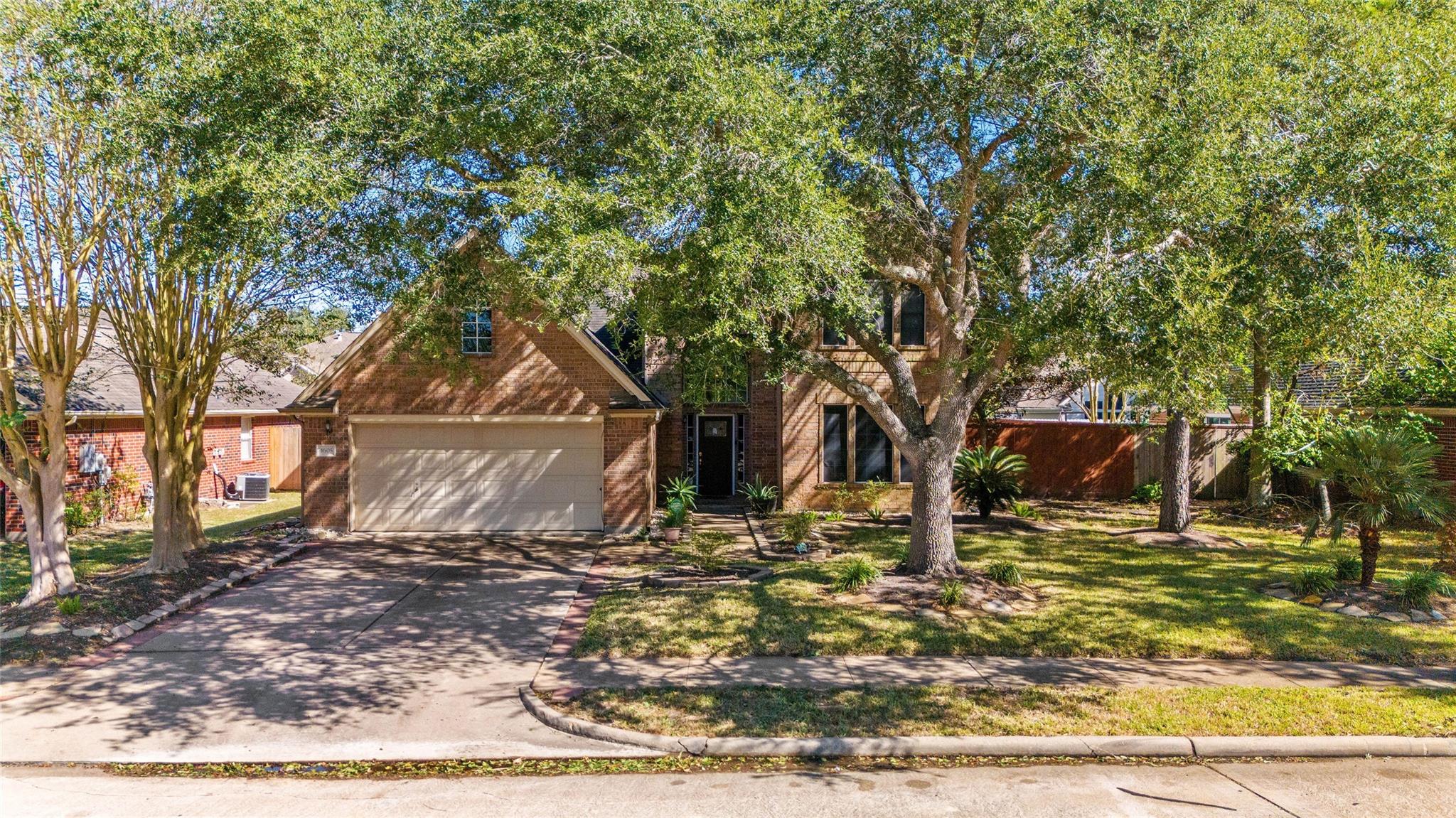 1605 Gatecreek Drive — photo