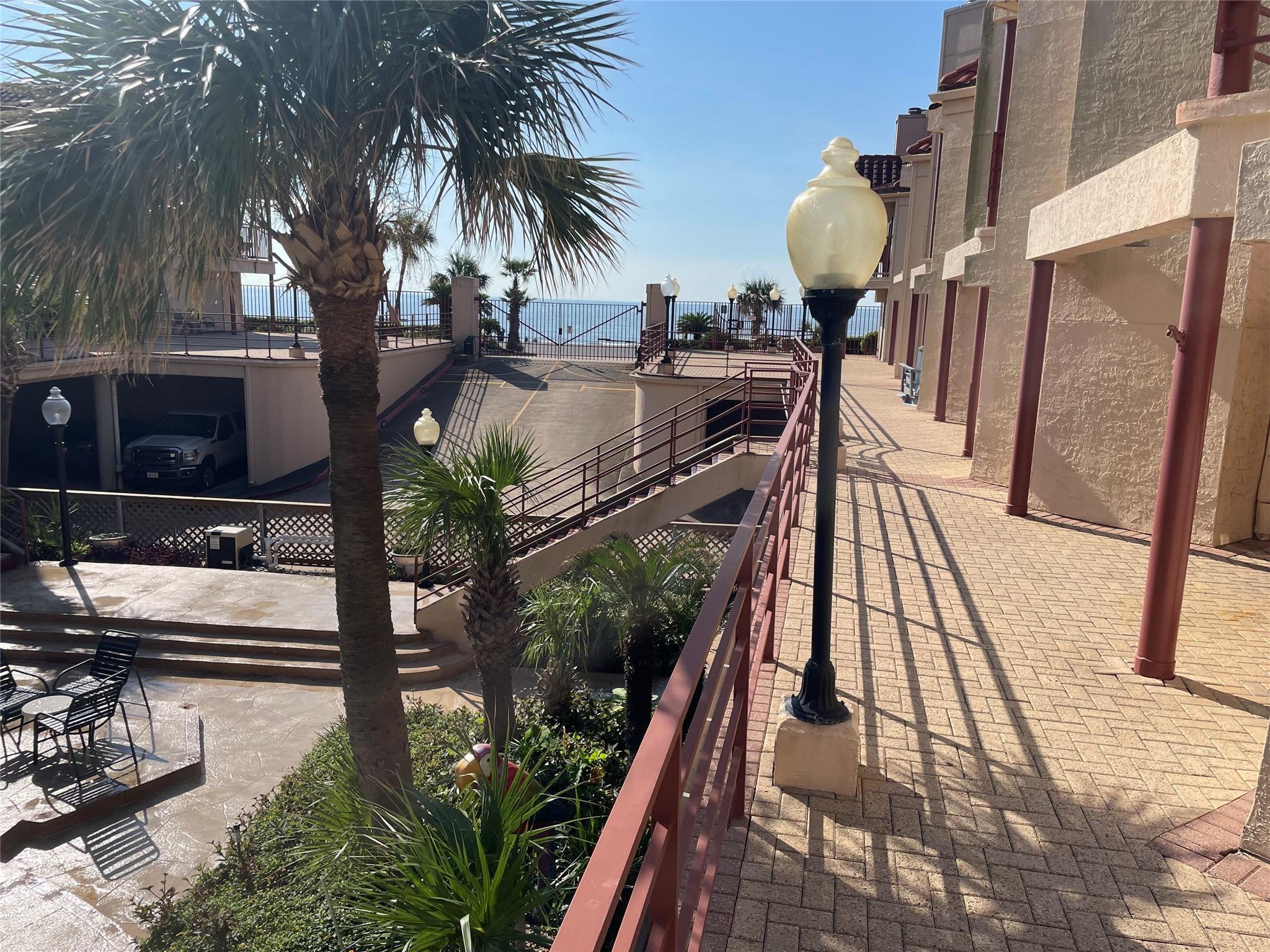 7312 Seawall Boulevard #106 — photo
