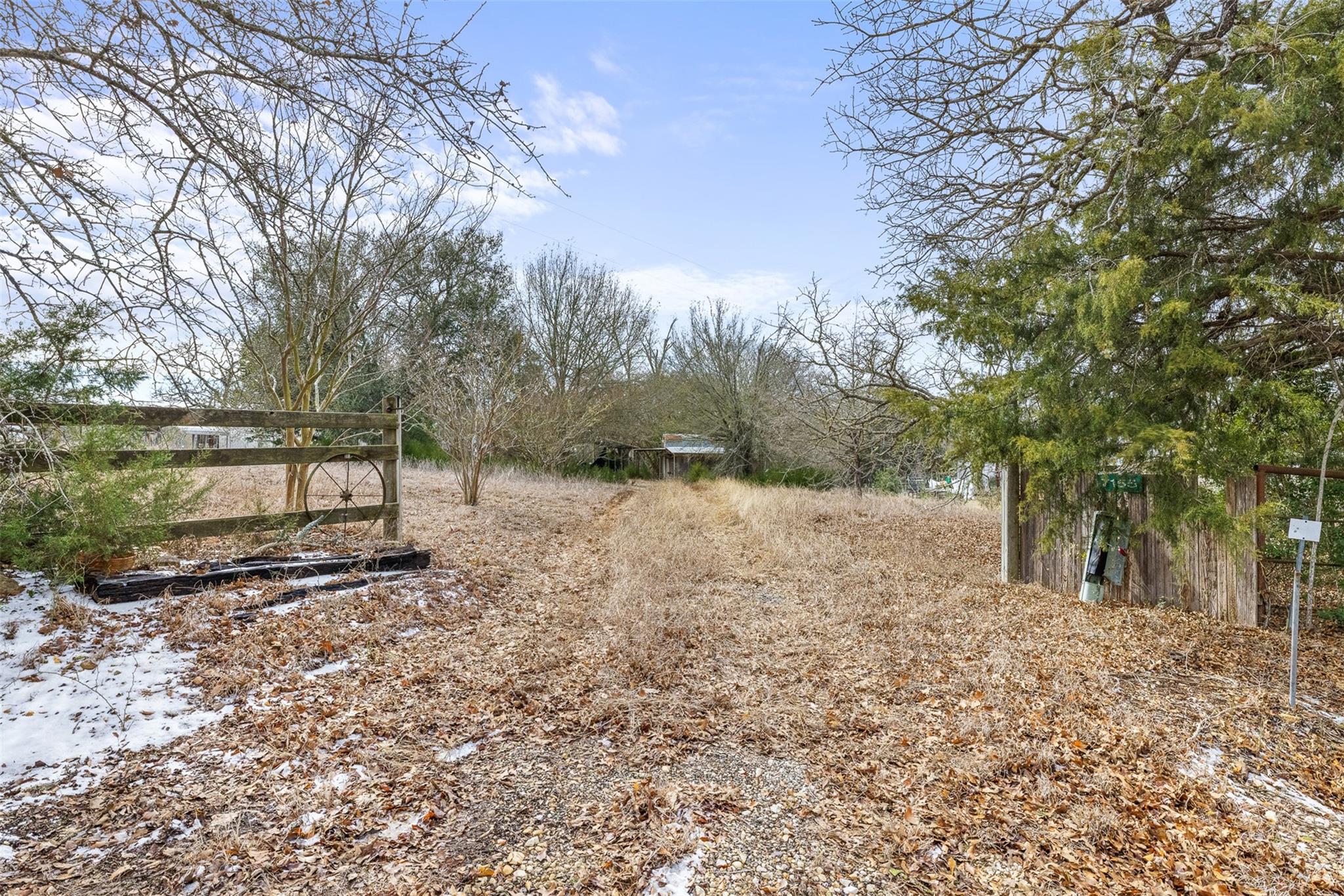 7155 County Road 144 — photo