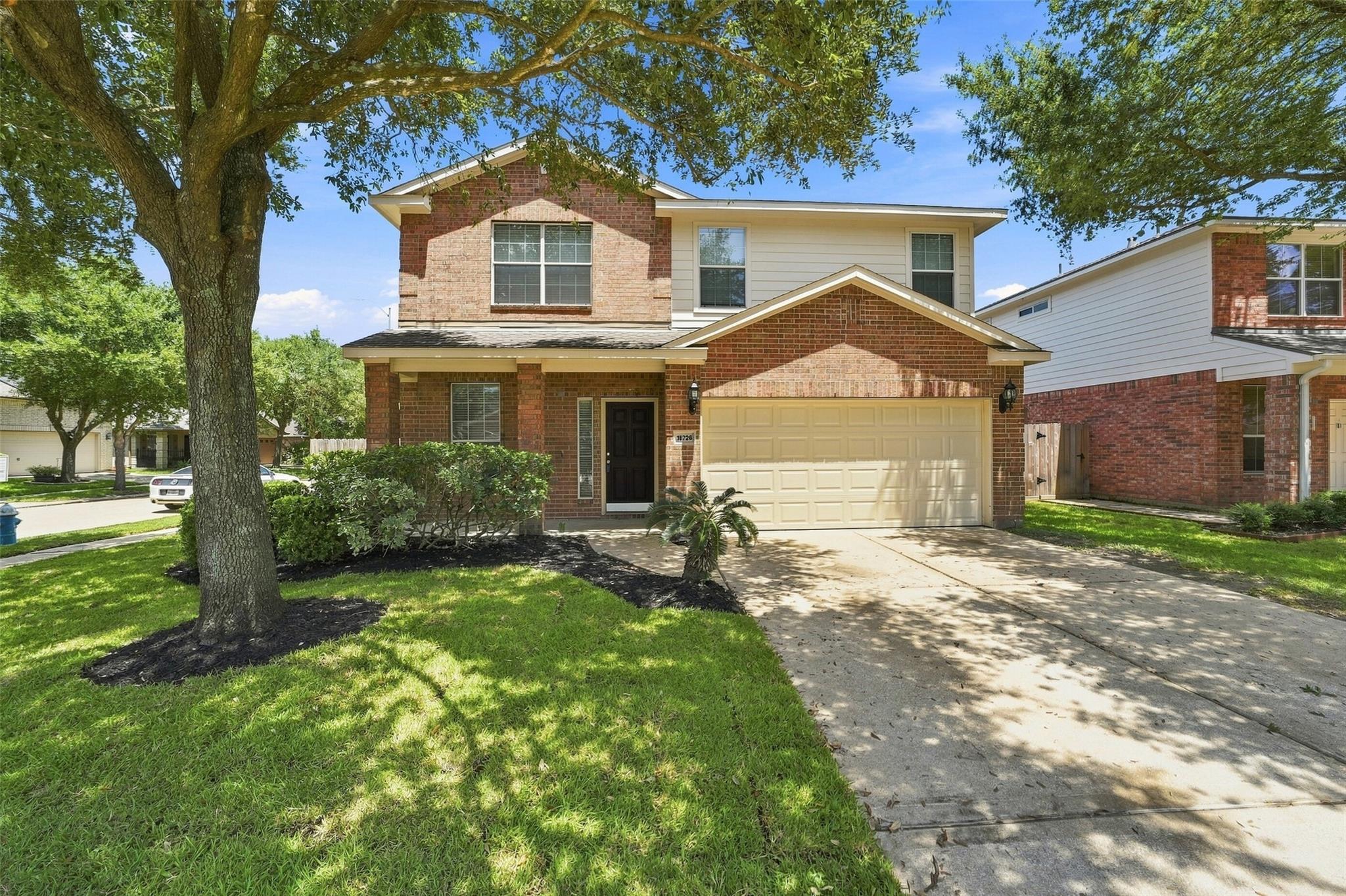 16726 Vivian Point Lane — photo