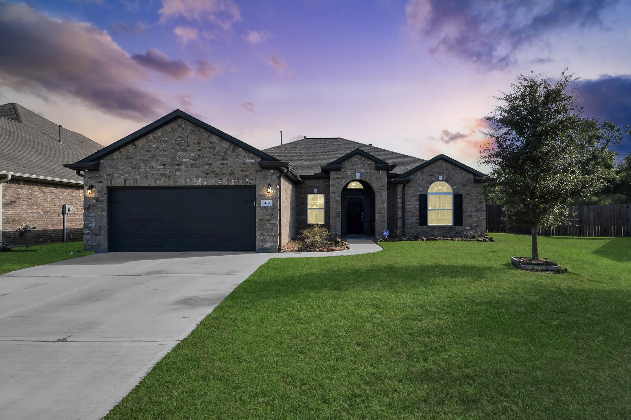 412 Pebble Drive — photo