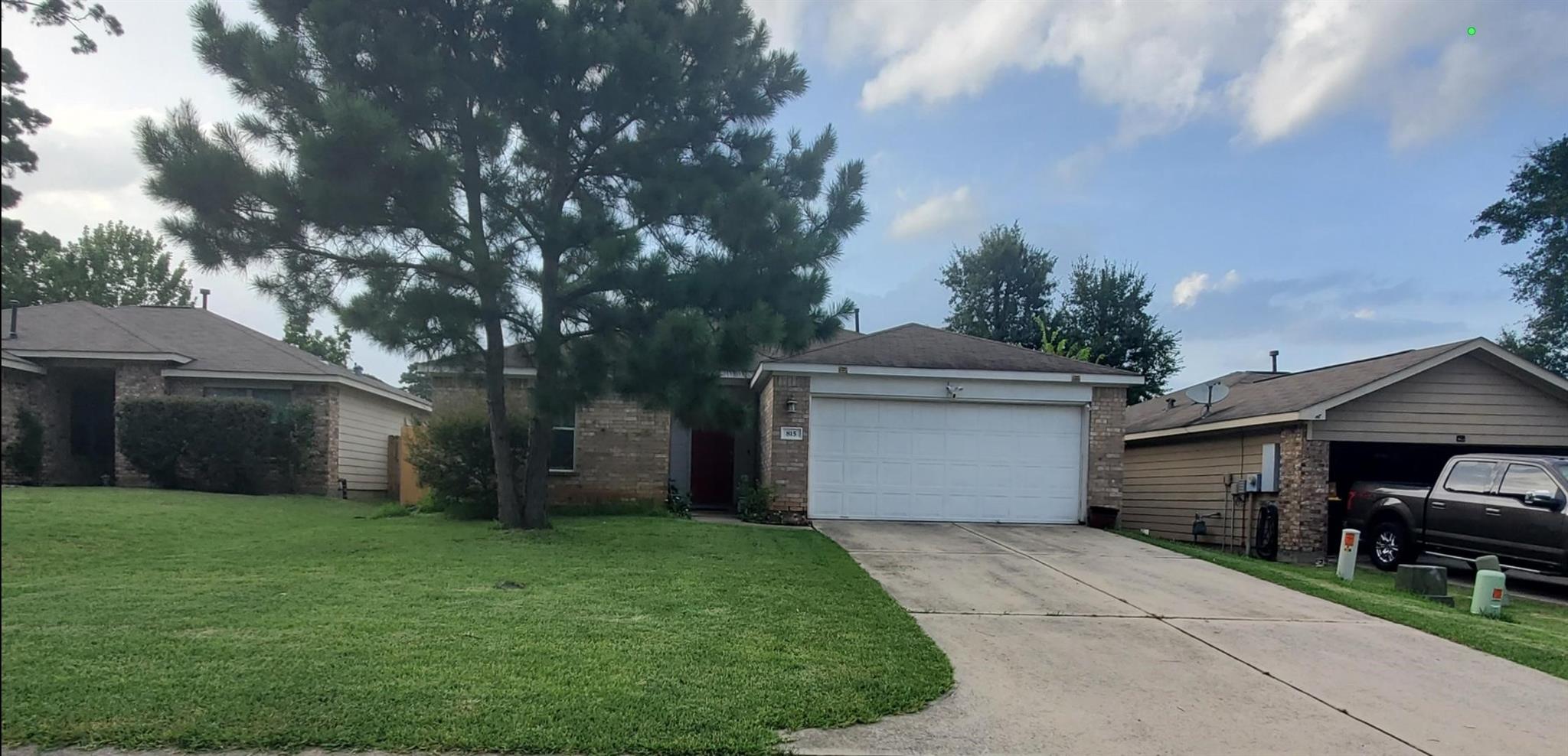 815 N Katydid Ct — photo