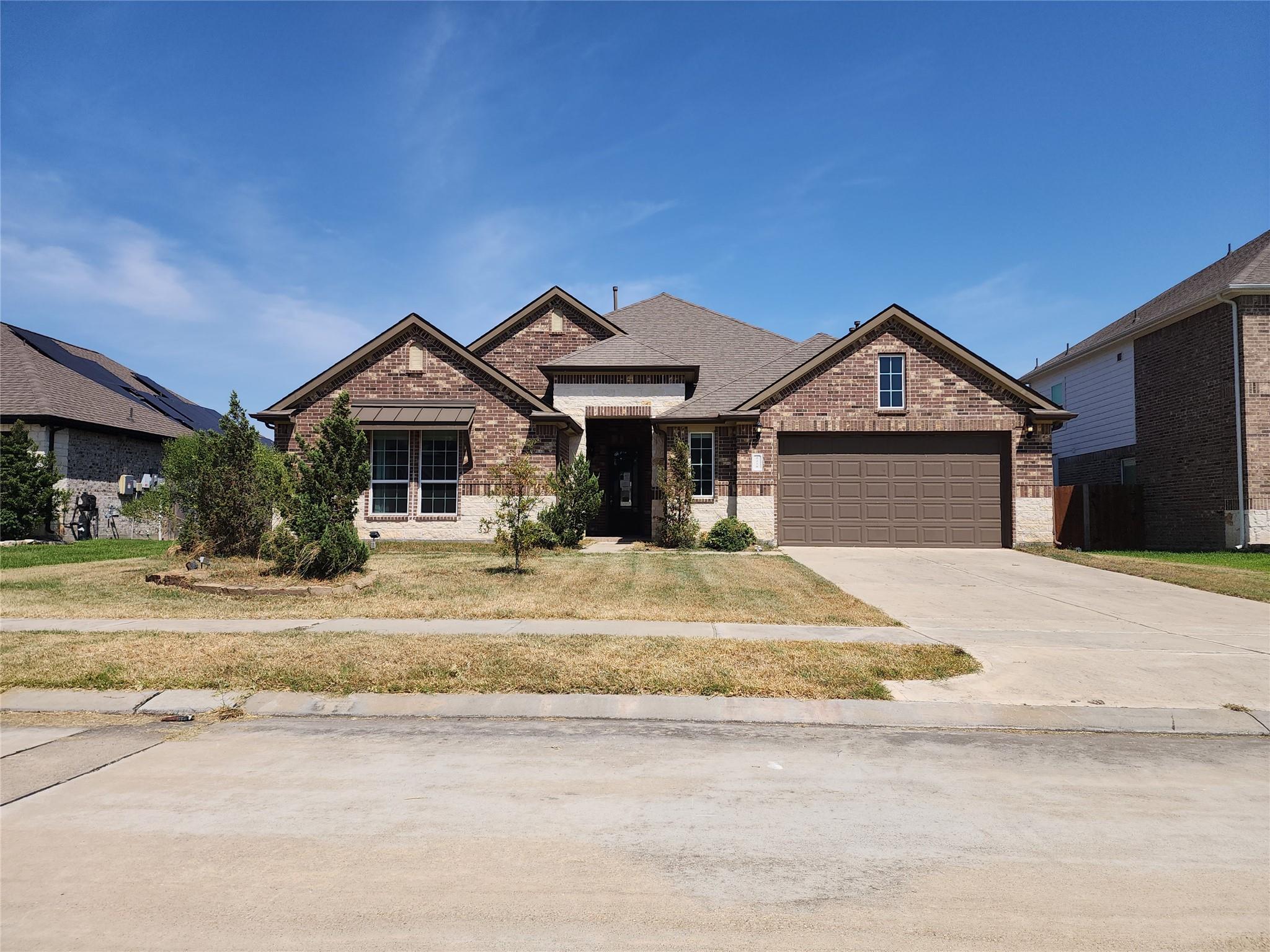 2218 Jitterbug Lane — photo