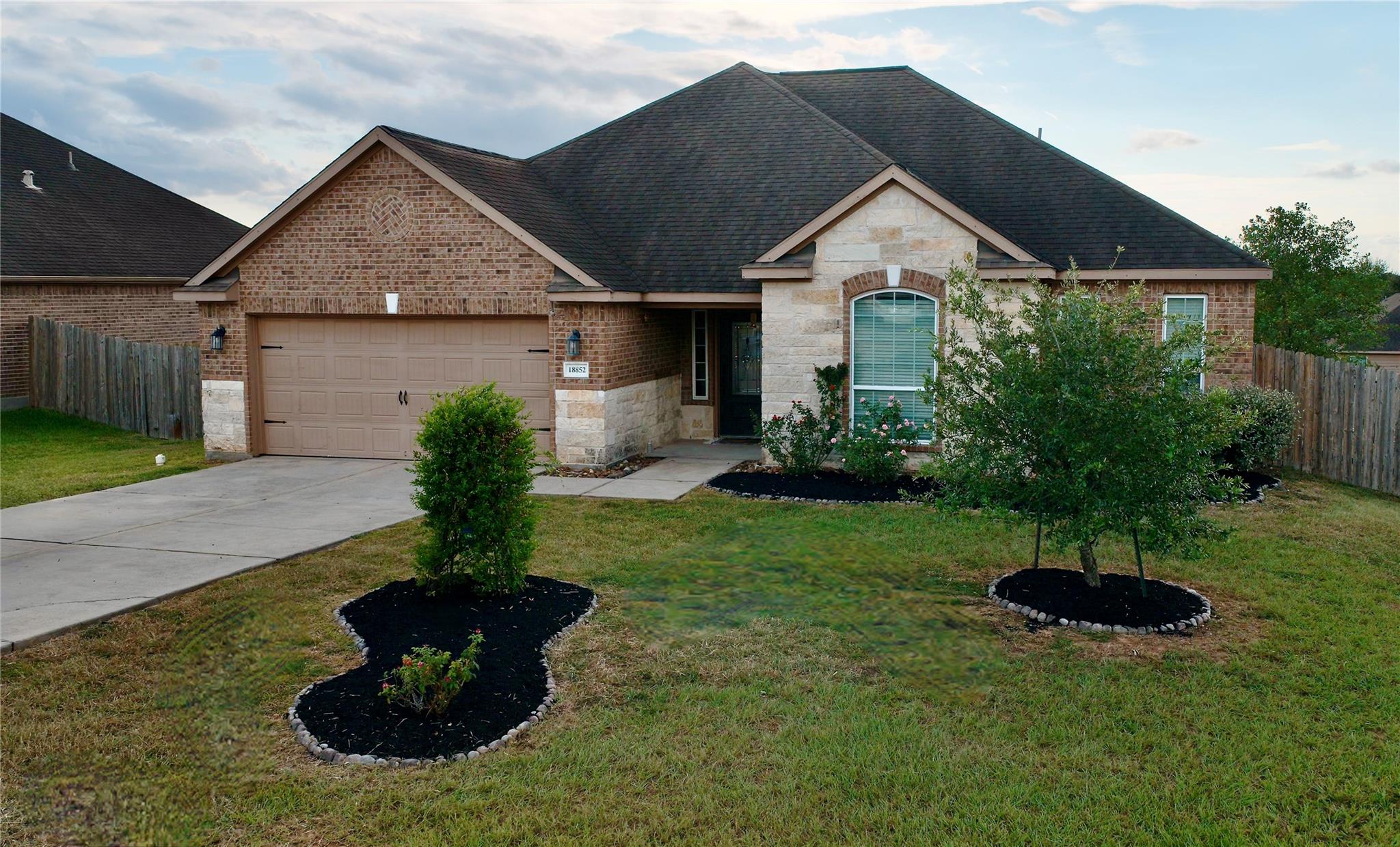 18852 Atascosa Trail — photo