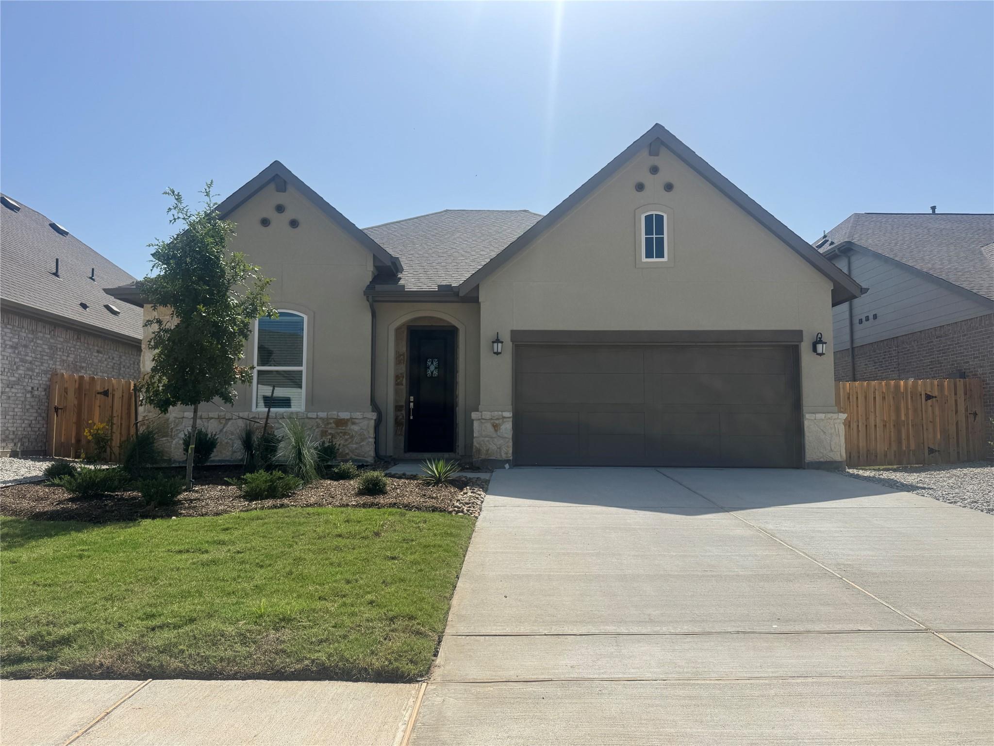 2183 Stillhouse Drive — photo